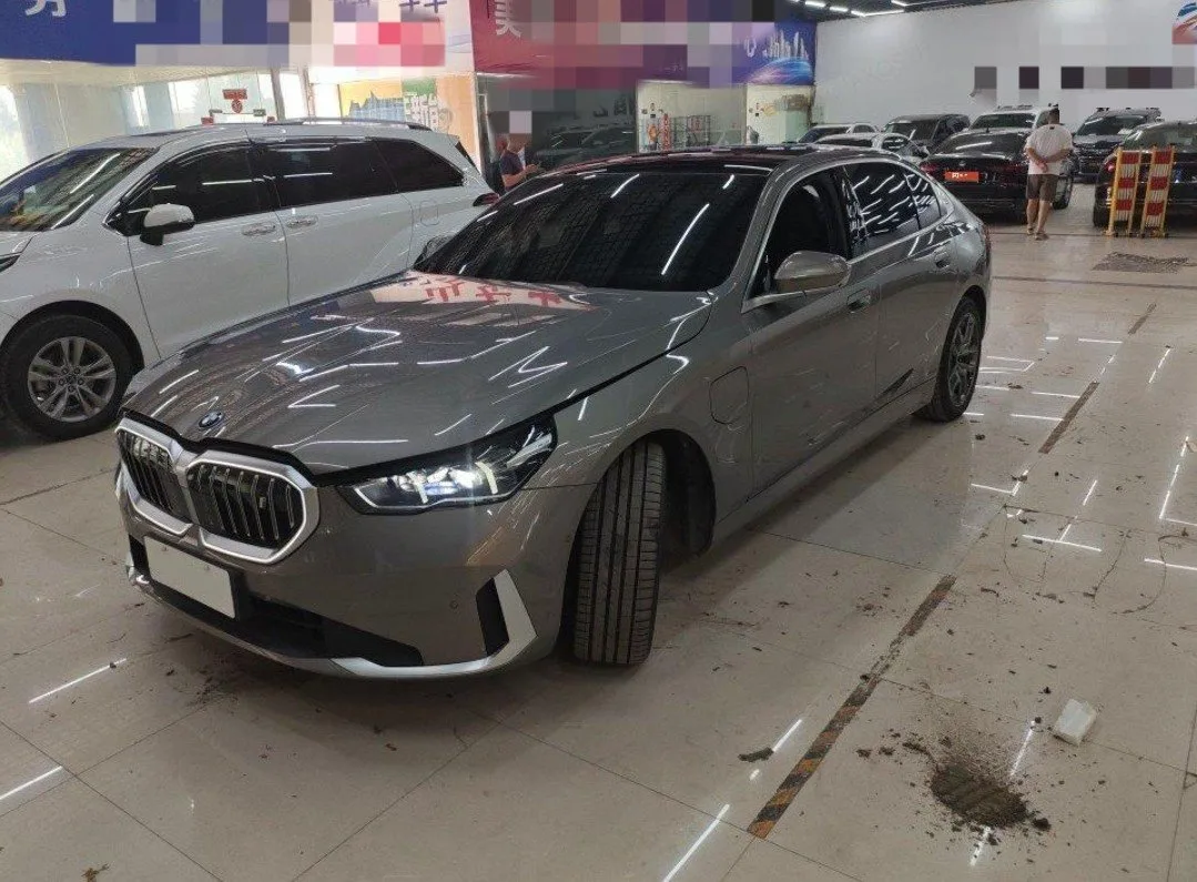2024 BMW i5 eDrive 35L Premium Edition Luxury Package