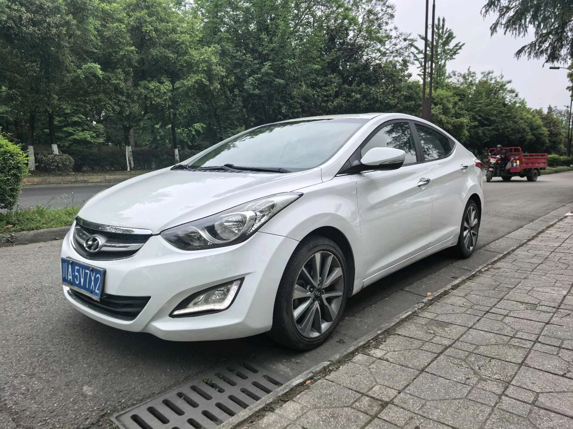 Hyundai Elantra 2015 1.6L Automatic Premium Edition
