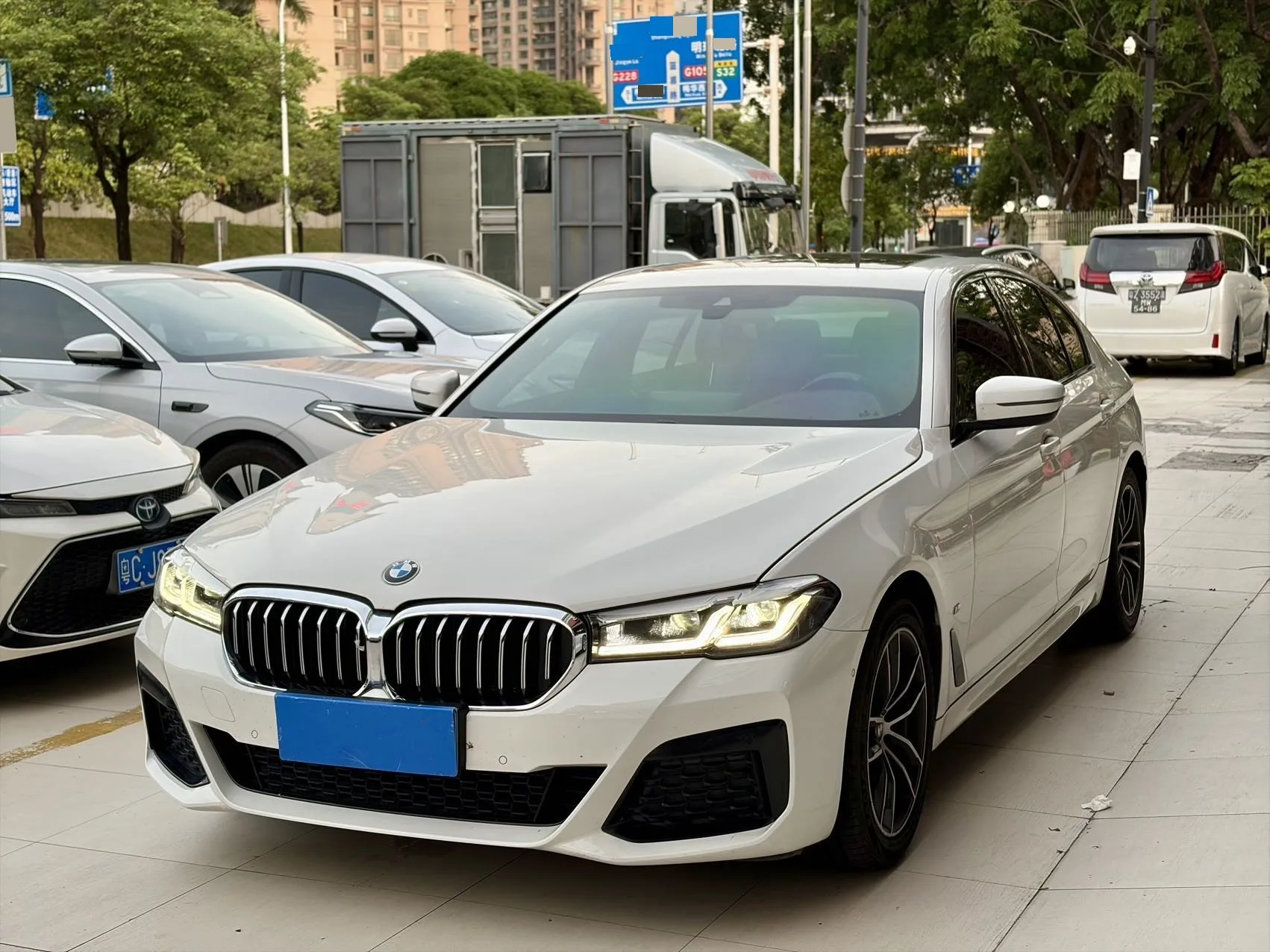 BMW 5 Series (Imported) 2021 Model Year 525i M Sport Package
