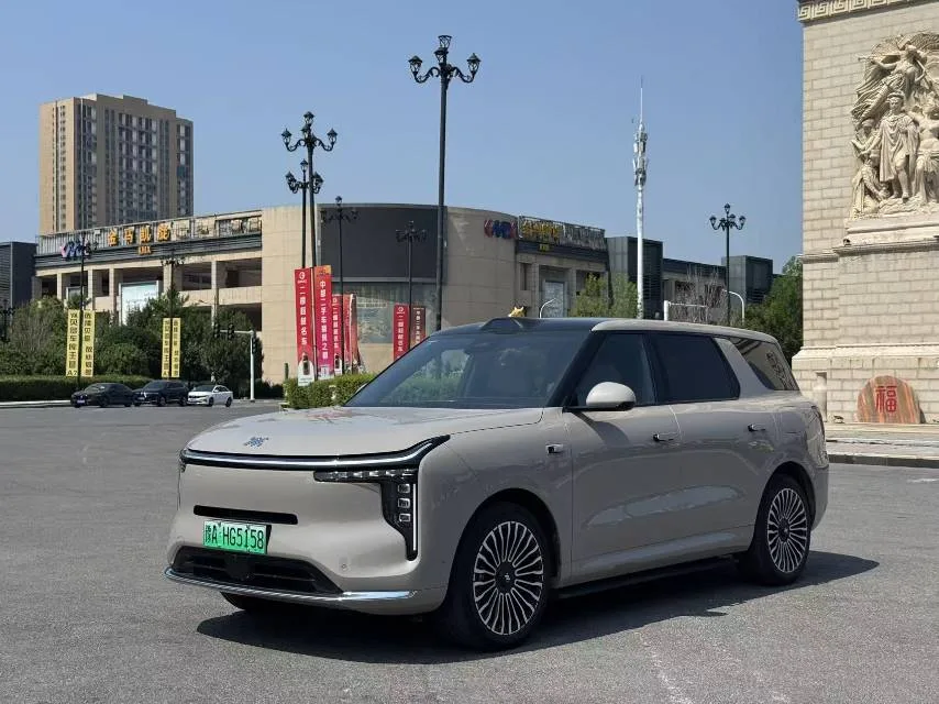 IM Motors 2026 Model Year IM LS8 66 Ultra Technology Flagship 5-Seater Automatic Transmission