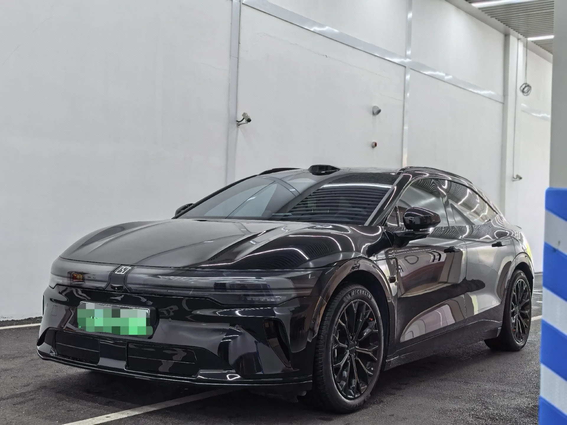 JiKrypton 2025 Model JiKrypton 007GT Rear-Wheel Drive Intelligent Driving Edition 75kWh Automatic