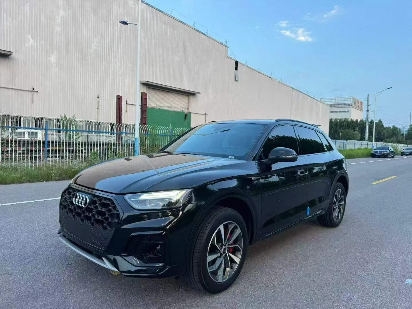 Audi 2025 Q5L 2.0TFSI 40TFSI Luxury Dynamic Automatic