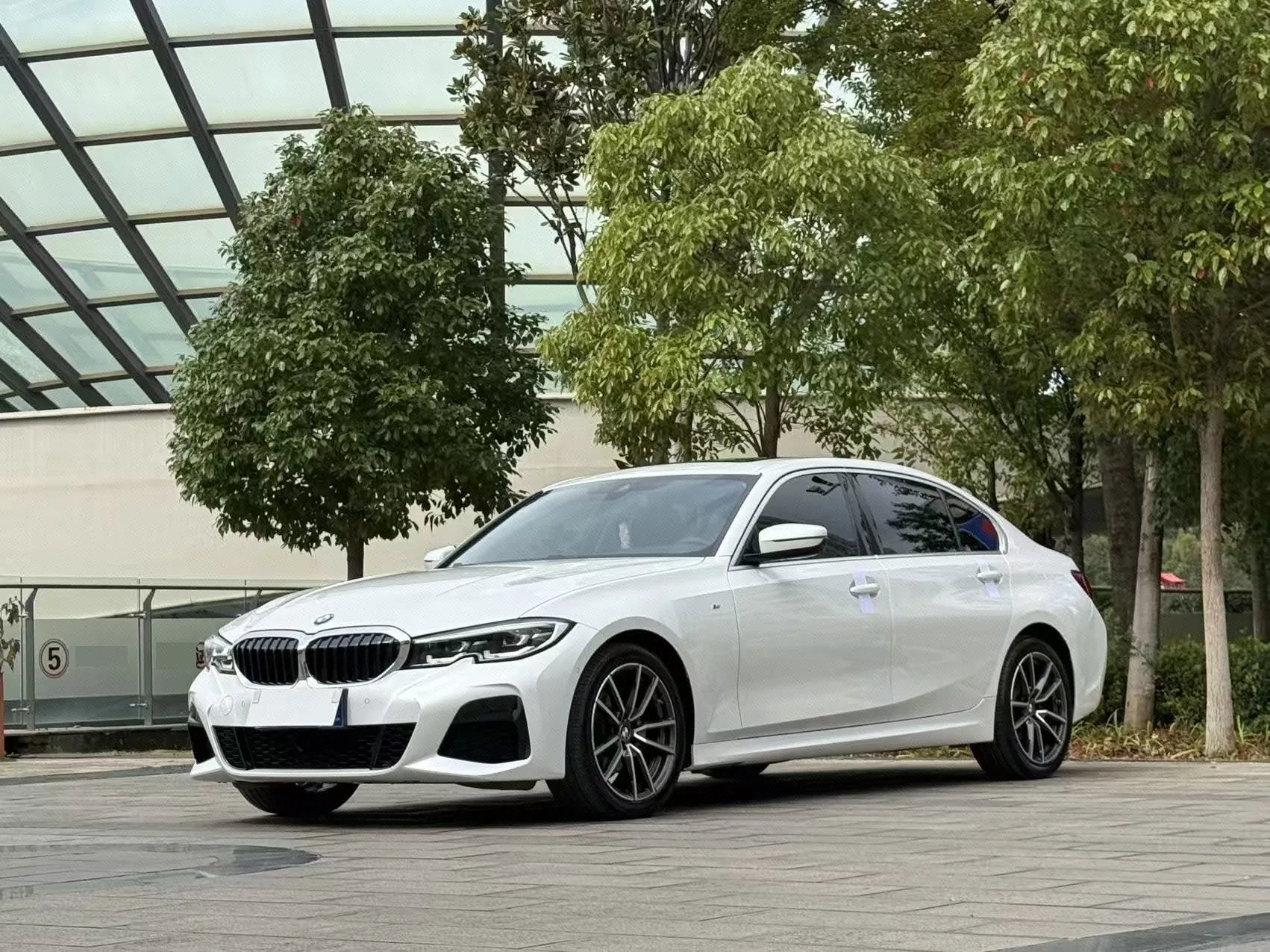 2021 BMW 3 Series 325Li M Sport Package