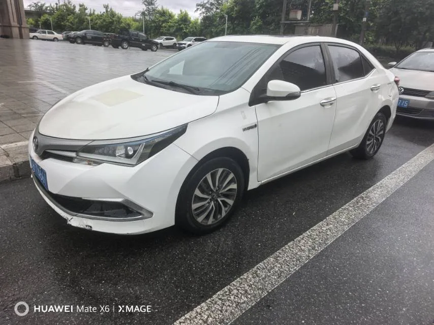 2017 Corolla Facelifted Hybrid 1.8L E-CVT Pioneer Edition