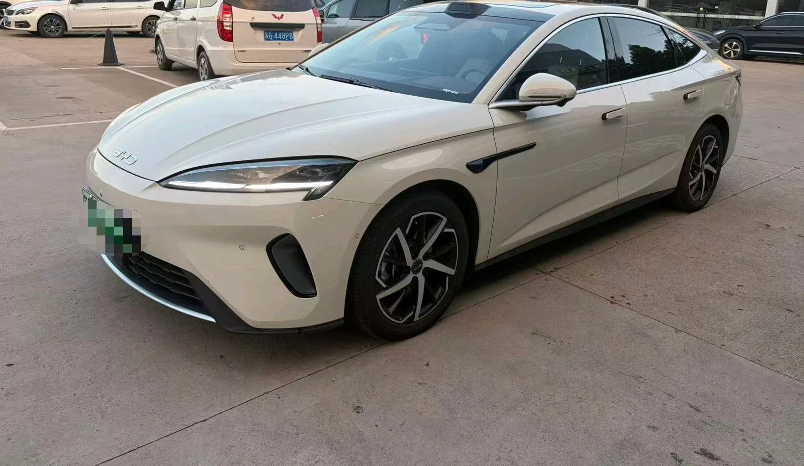 BYD 2026 Model Seal 07 DM-i 1.5T CVT 230km Flagship Automatic