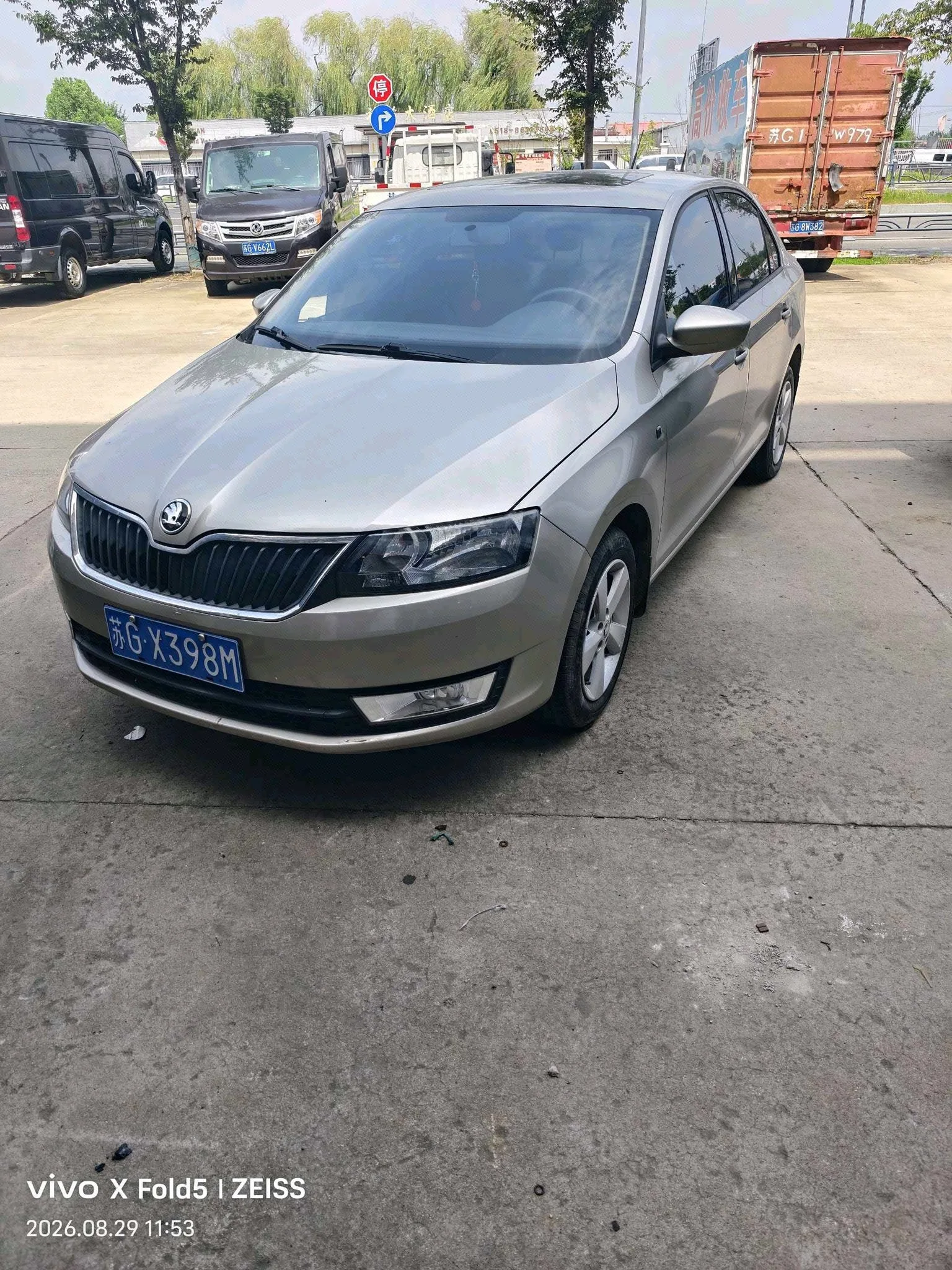 Rapid 2015 1.6L Automatic Smart Selection Model