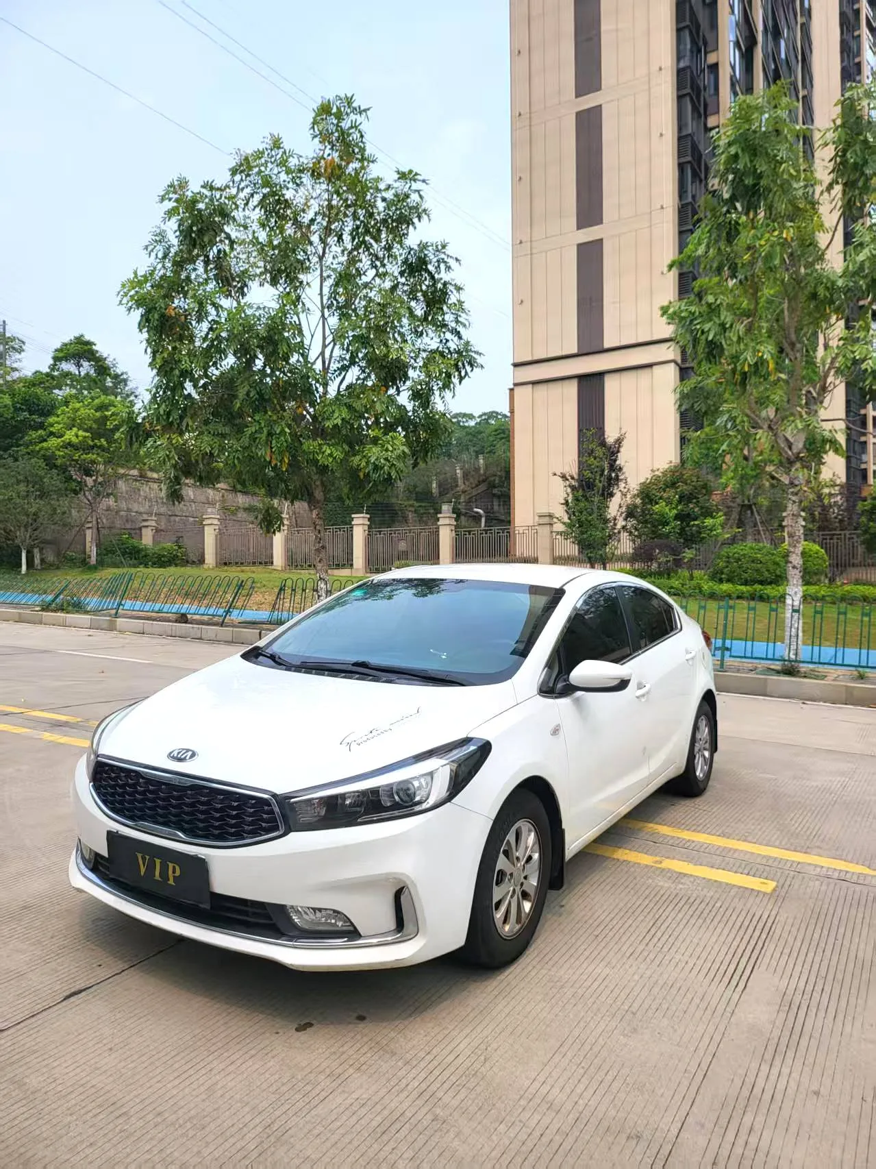 Kia K3 2016 1.6L Automatic GLS