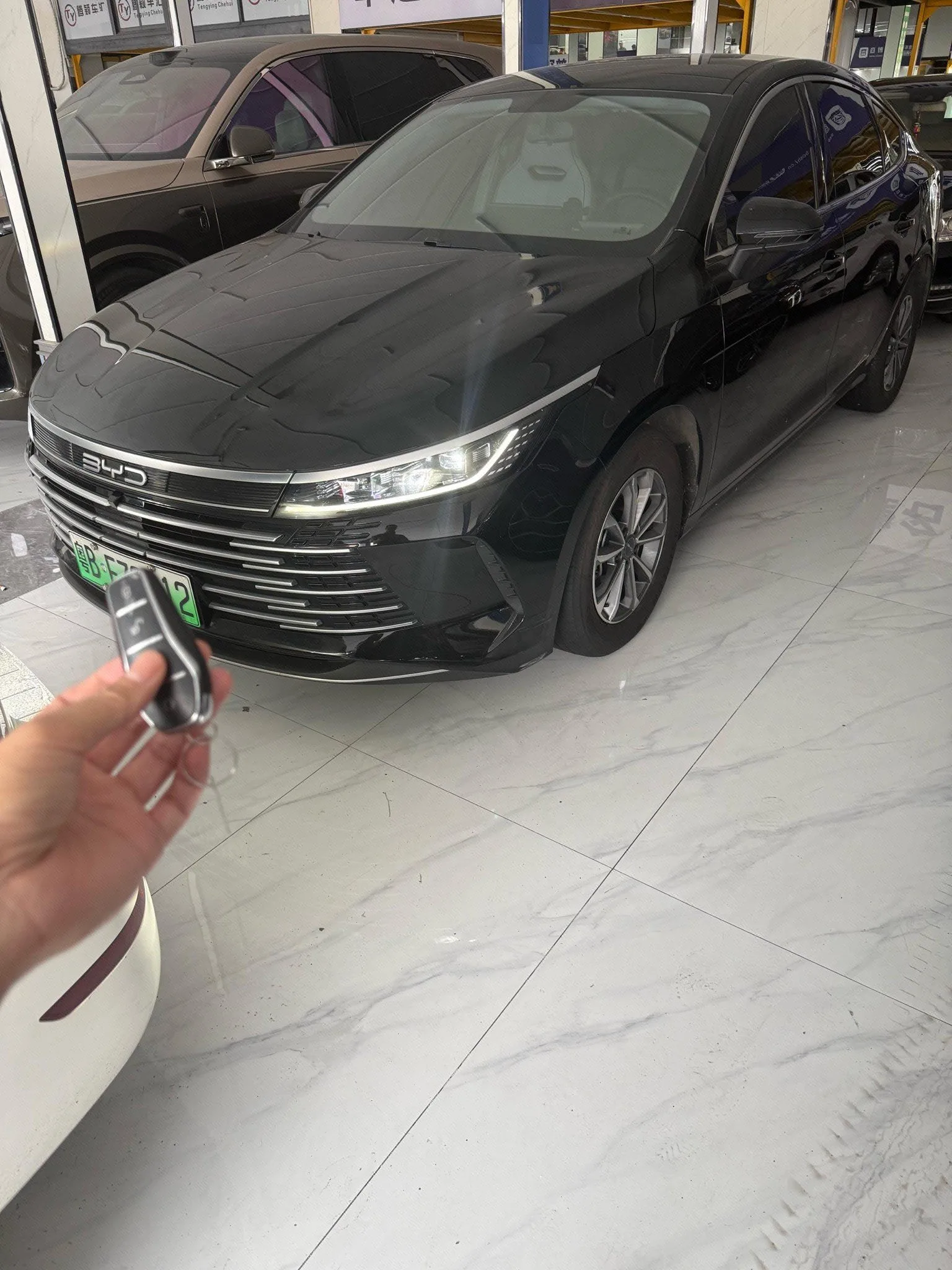 BYD 2024 Destroyer 05 DM-i 1.5 CVT Glory Edition 55KM Luxury Automatic