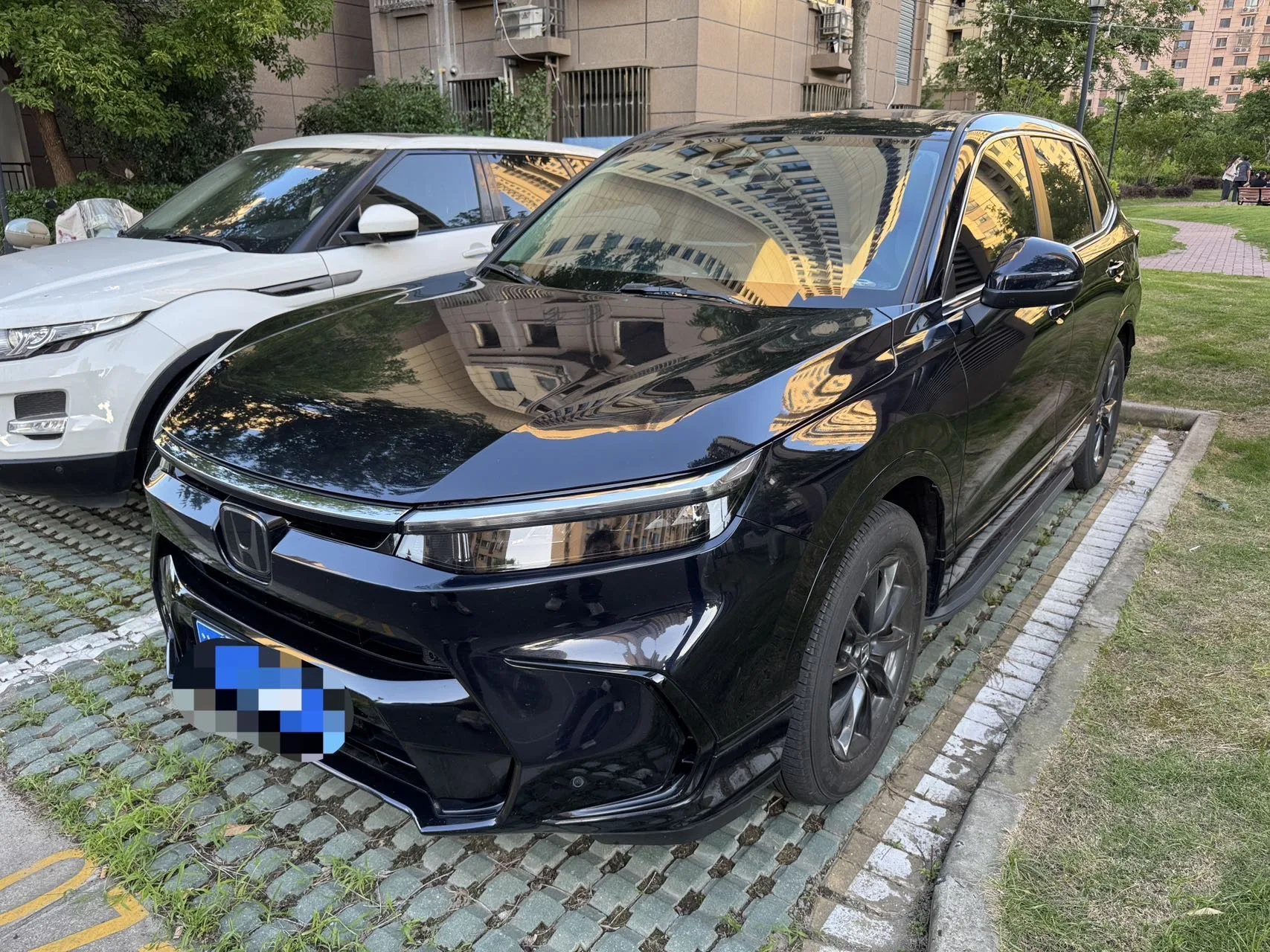 Honda 2023 Breeze 1.5T CVT 240TURBO 2WD Premium Edition 5-seater Automatic