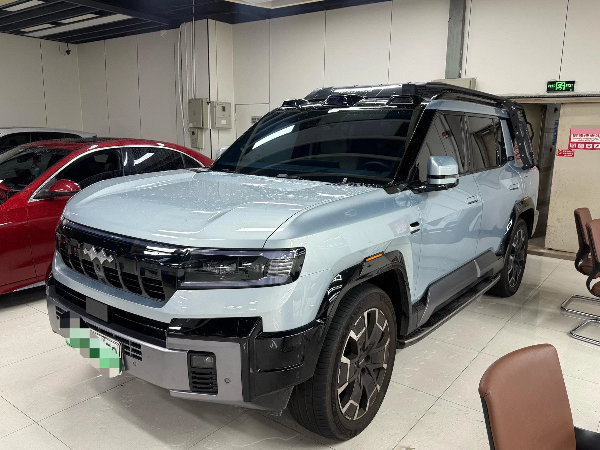 Fangchengbao 2025 Model Year Leopard 8 2.0T CVT "Intelligence and Courage" Luxury Edition 7-Seater Automatic Transmission