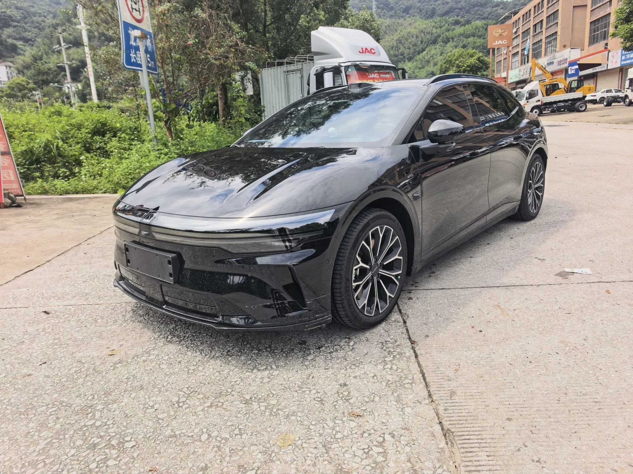 Zeekr 2026 Model Year Zeekr 007 GT Rear-Wheel Drive Max Edition 103 kWh Automatic Transmission