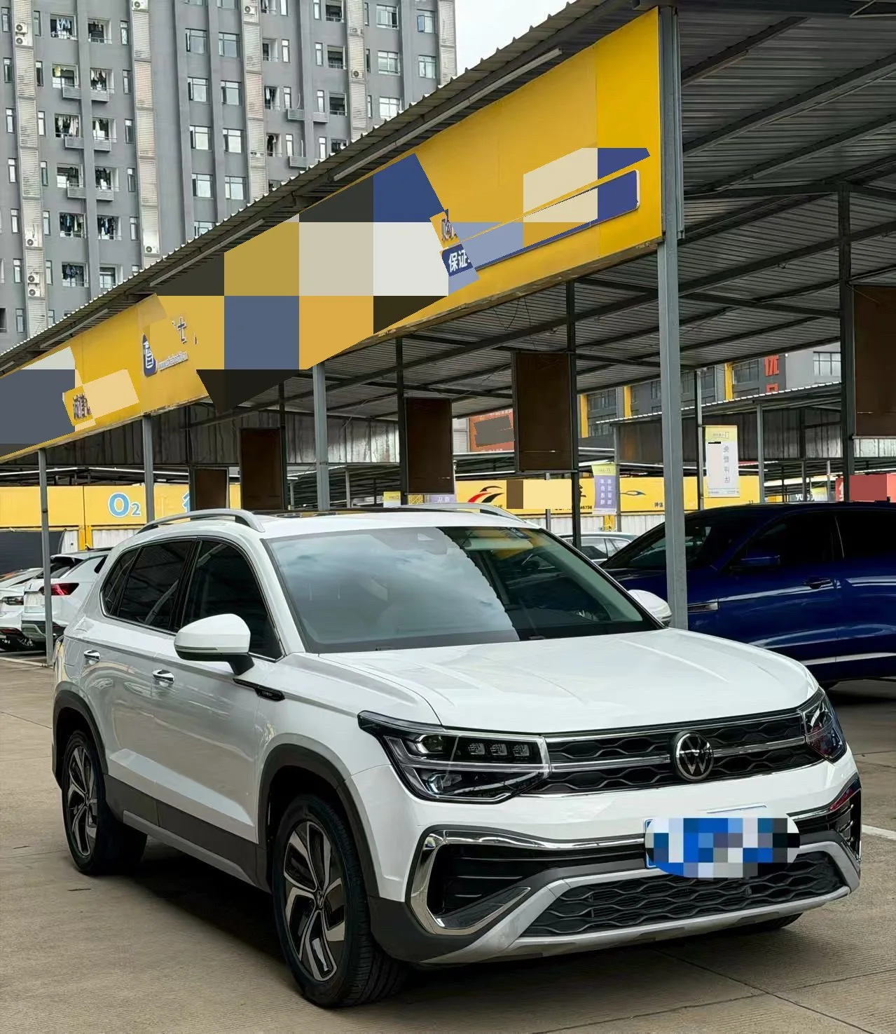 Volkswagen 2023 Tharu 1.5TSI 300TSI 2WD Full Moon Edition Automatic