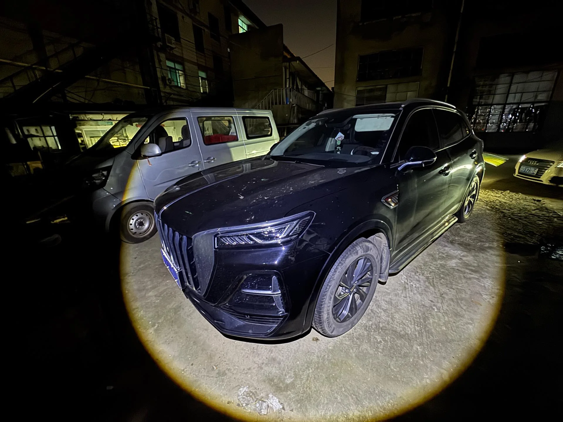 Hongqi HS5 2023 2.0T Flagship Pro Edition