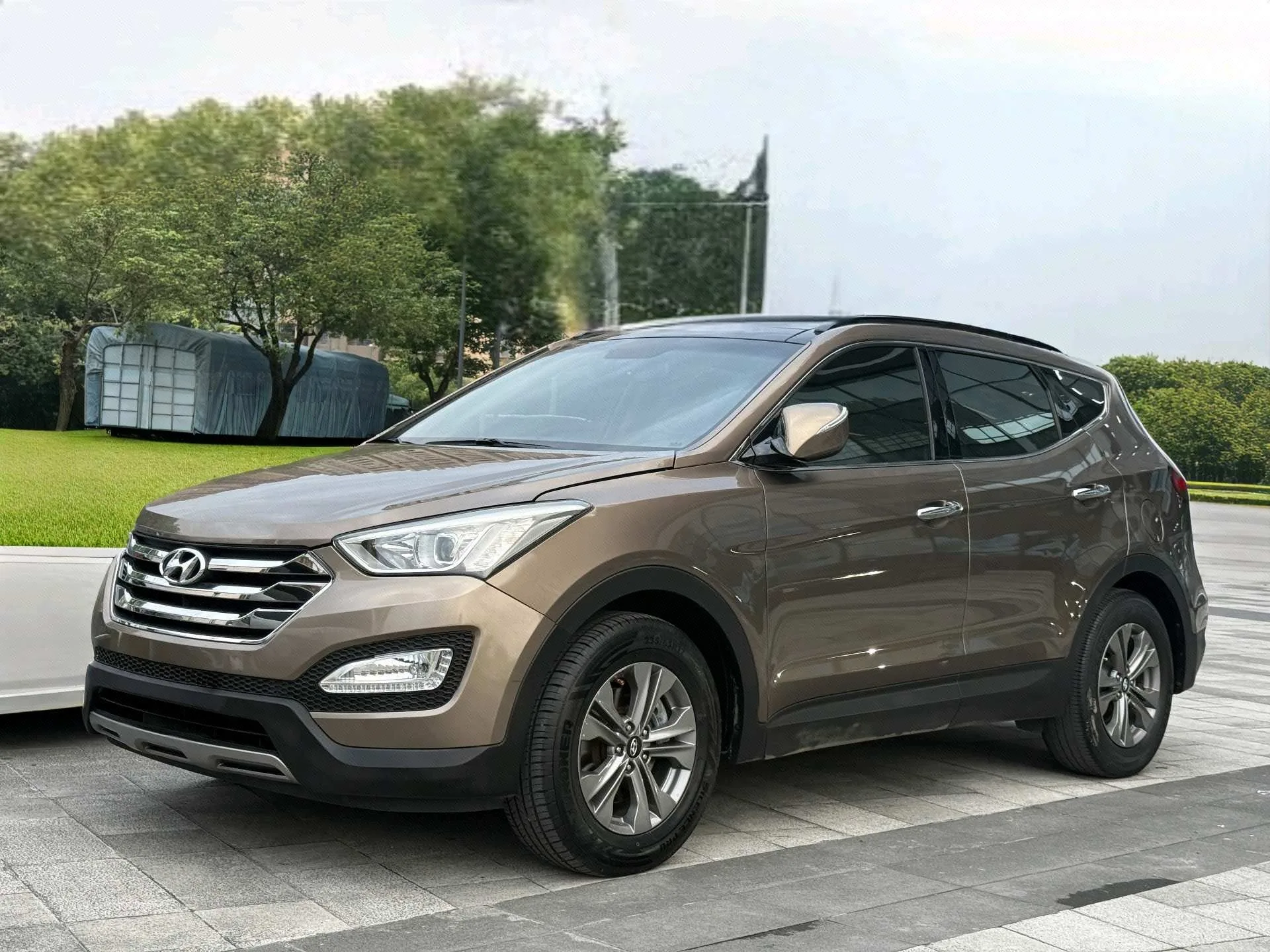 Santa Fe 2013 2.4L Automatic 2WD Smart Edition