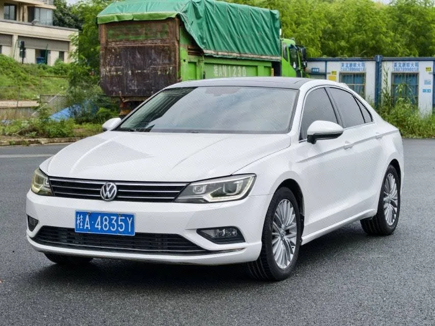 Lamando 2015 280TSI DSG Luxury Edition