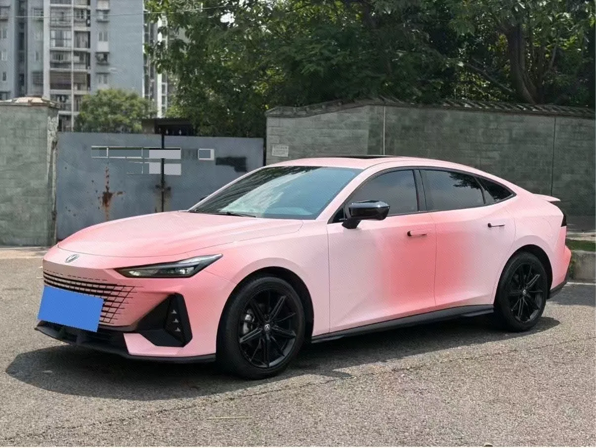 Changan 2024 UNI-V 1.5T Premium Automatic