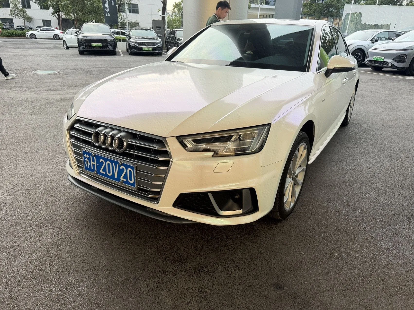 Audi A4L 2019 40 TFSI Fashion Edition (China VI Emission Standard)