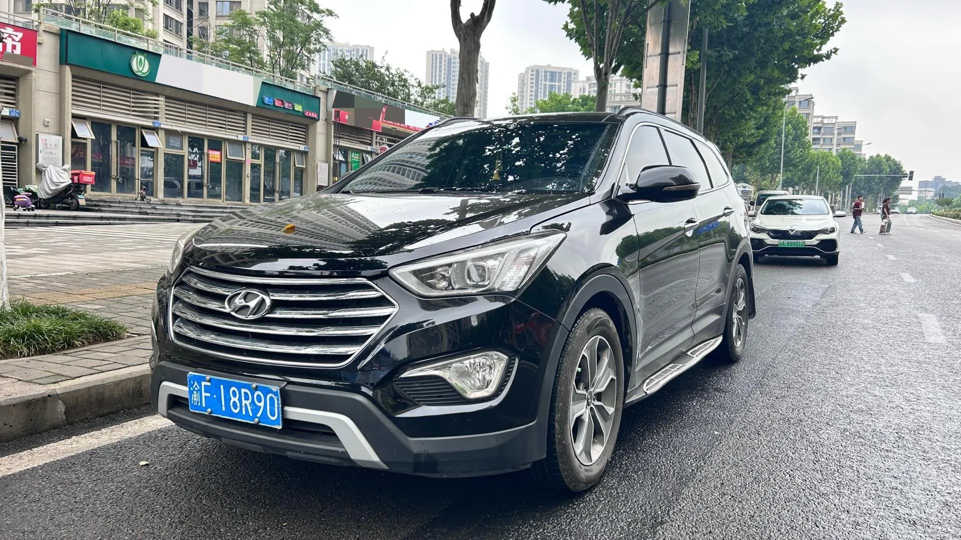 GeYue 2013 Model Year 3.0L 7-Seater AWD Luxury Edition