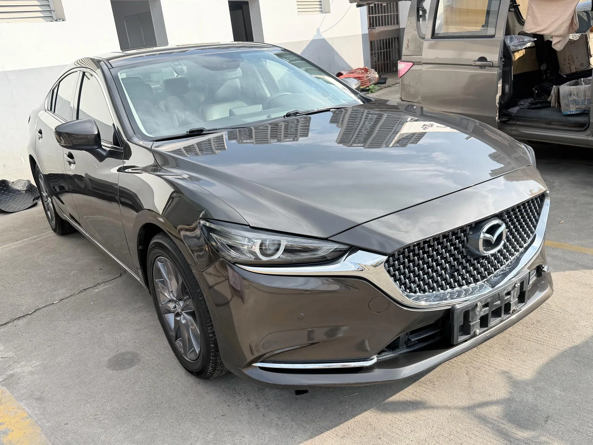 Mazda6 Atenza 2020 2.0L Blue Sky Luxury Edition