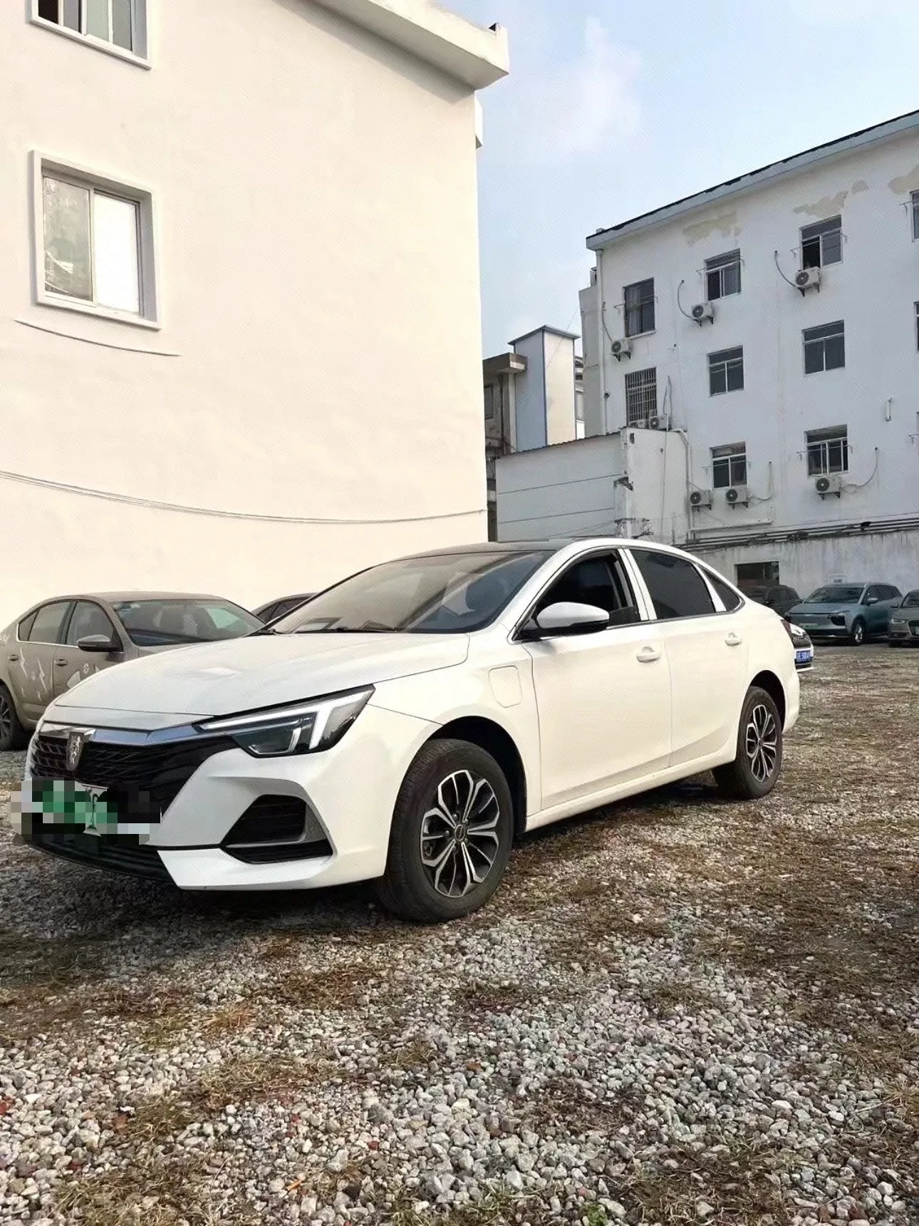 Roewe i6 MAX New Energy 2023 EV 420 Panoramic Roof Special Edition