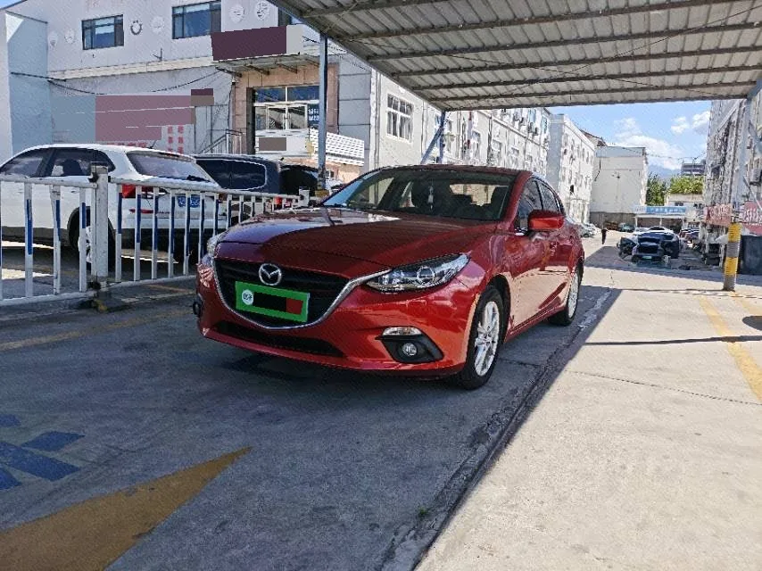 Mazda3 Axela 2016 Sedan 1.5L Automatic Comfort