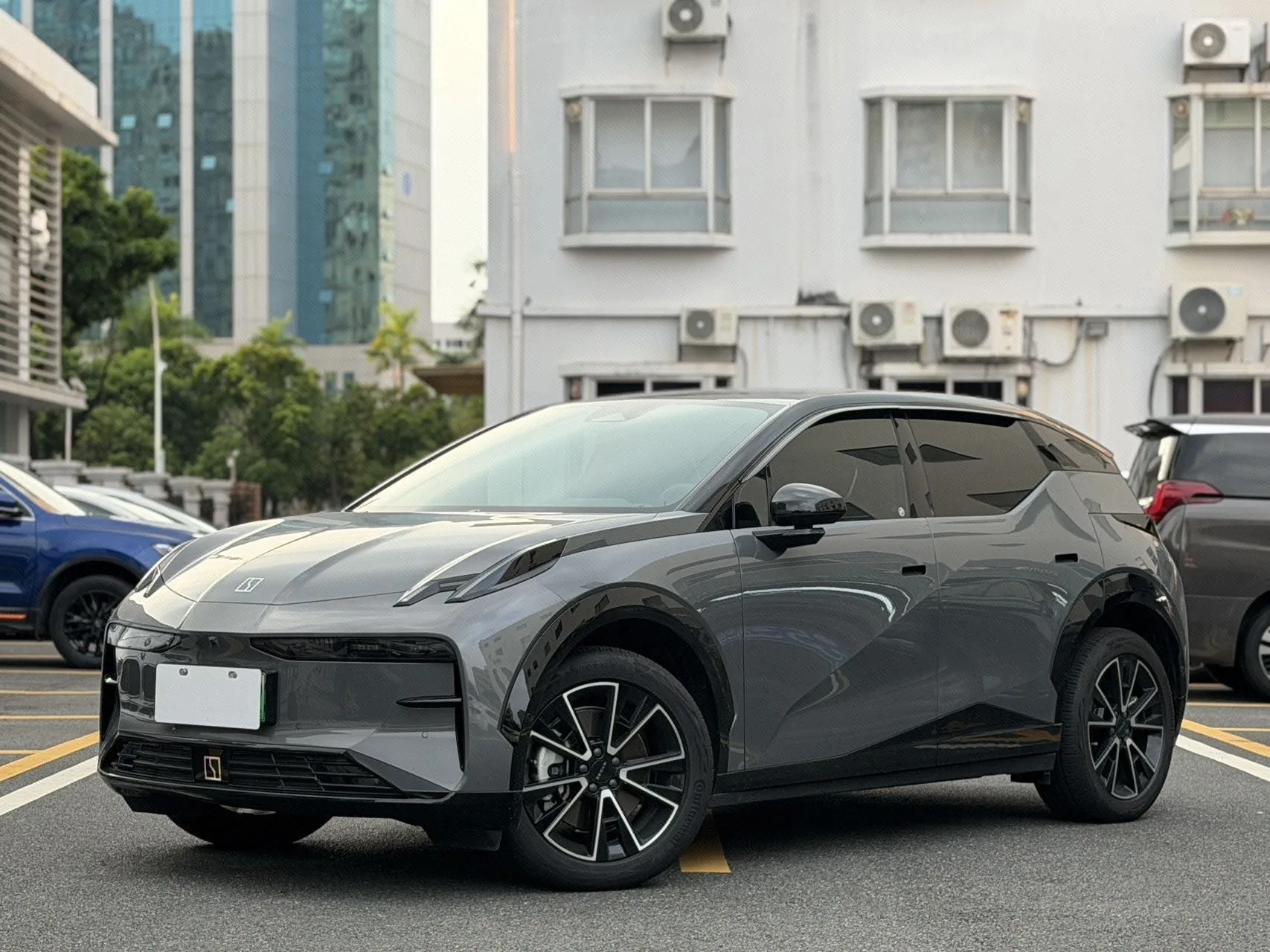JiKrypton 2025 JiKrypton X 5-Seat 4WD Sport Edition Automatic