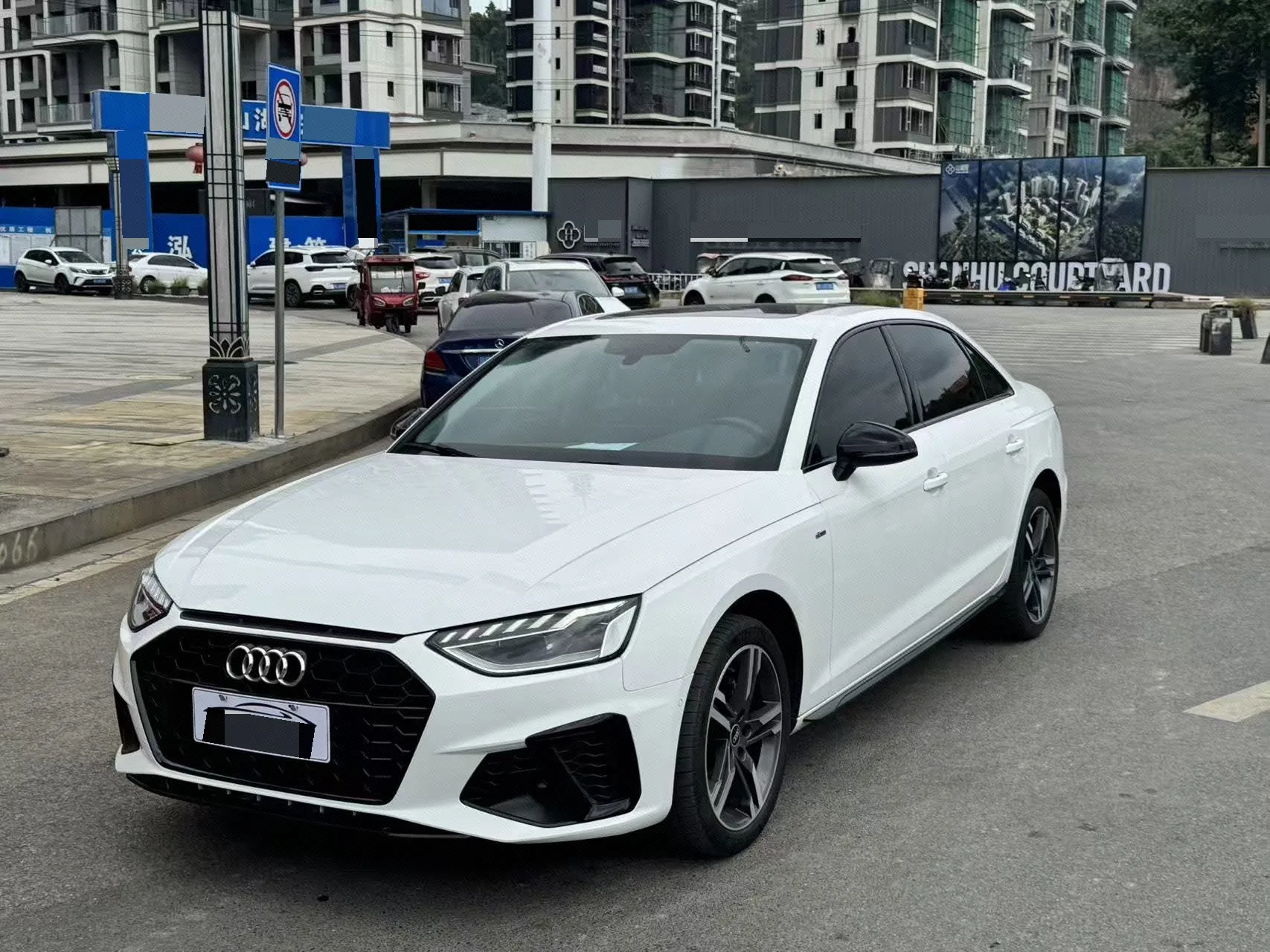 Audi A4L 2022 40 TFSI Luxury Dynamic