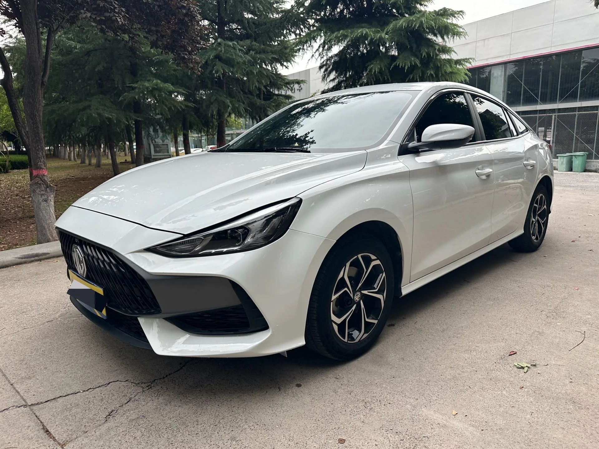 MG5 2023 180DVVT CVT Fashion Edition