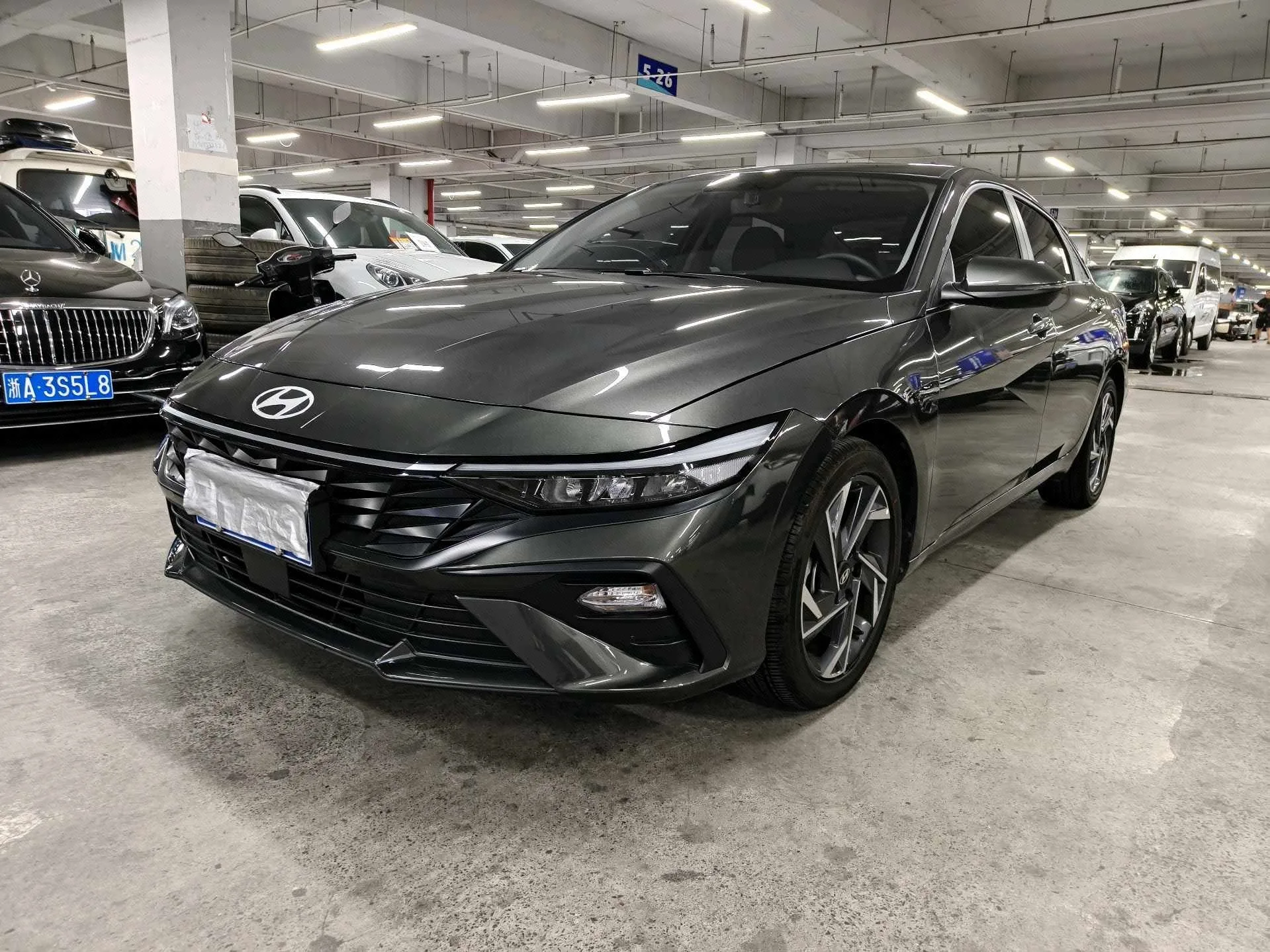 Hyundai Elantra 2023 1.5L CVT GLX Elite Edition