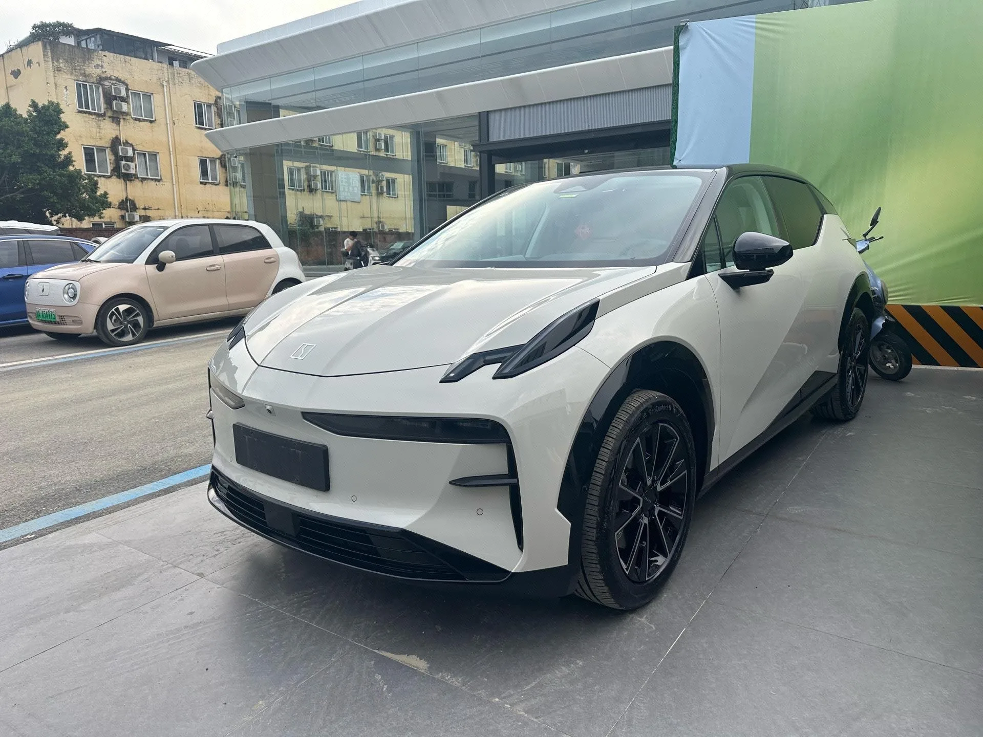 Zeekr X 2023 Model, AWD YOU Edition, 4-Seater