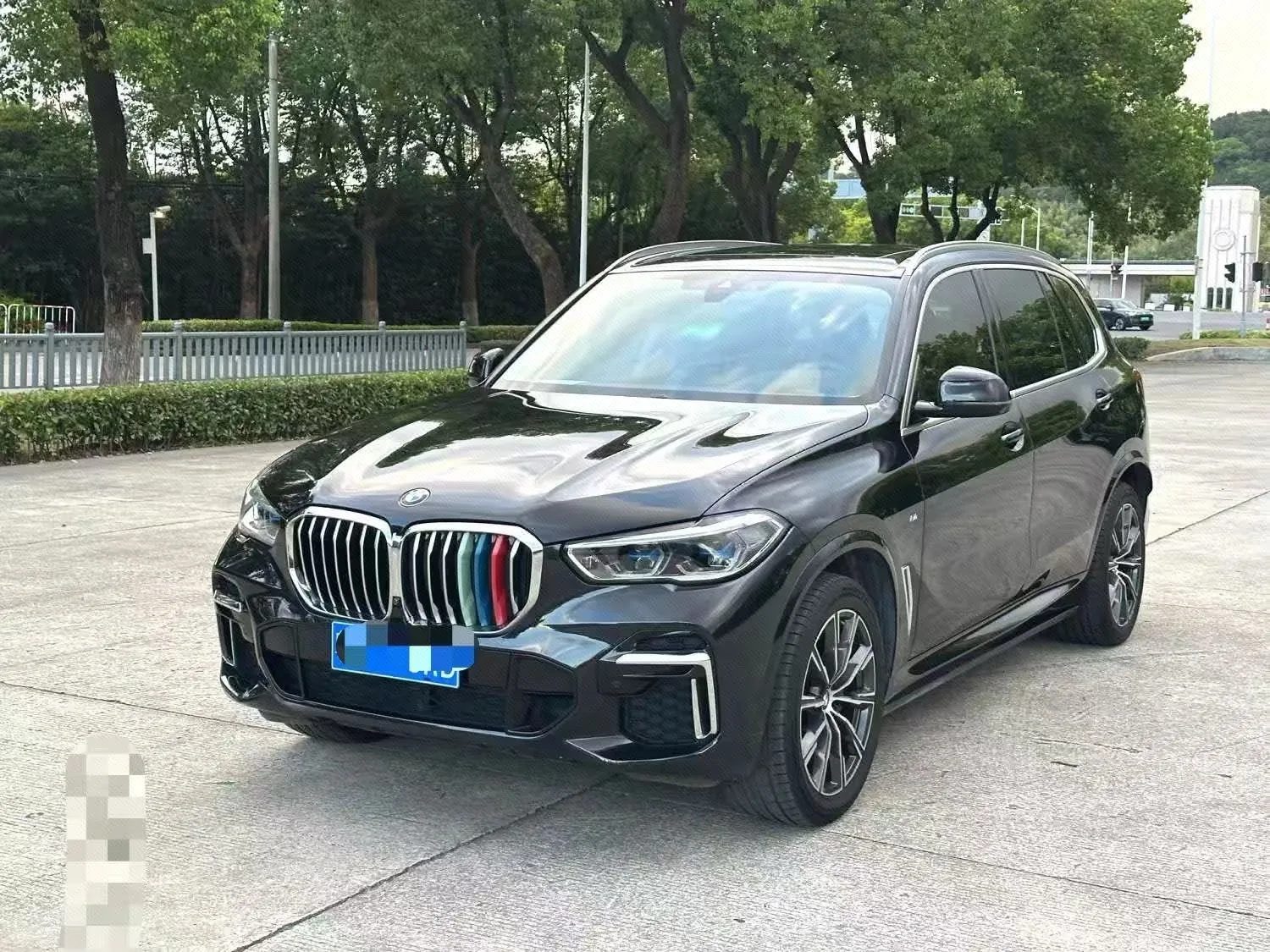 BMW X5 2022 xDrive 30Li Luxury M Sport Package
