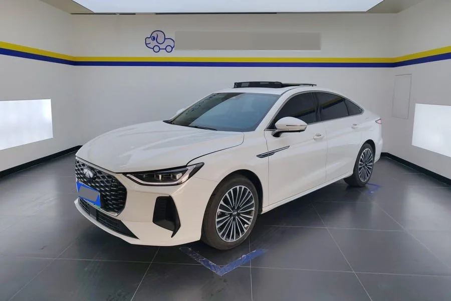 Chery 2025 Fengyun A8 1.5T 145 Luxury Edition, Automatic Transmission