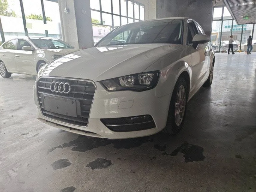 2016 Audi A3 Sportback 35 TFSI Progressive Edition