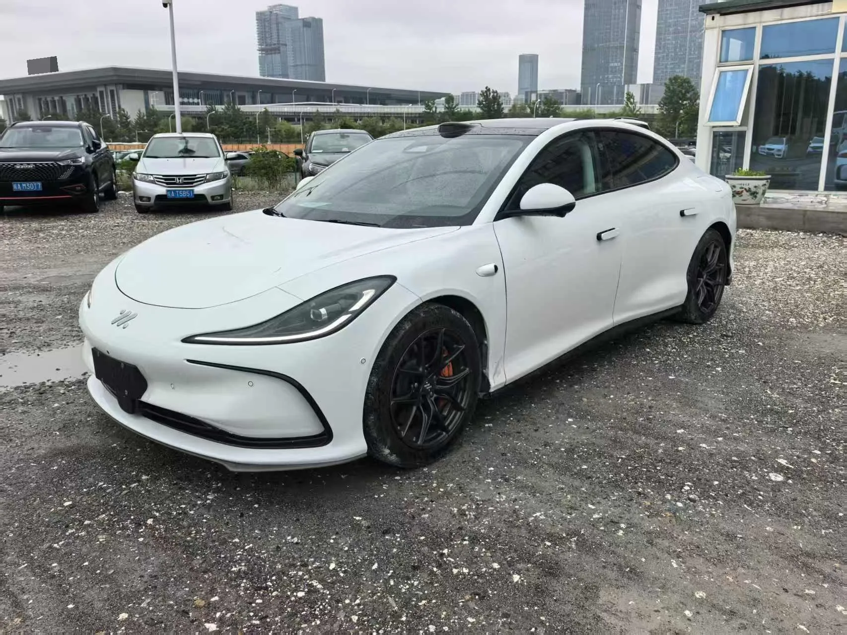 Zhiji L6 2024 Max Standard Edition