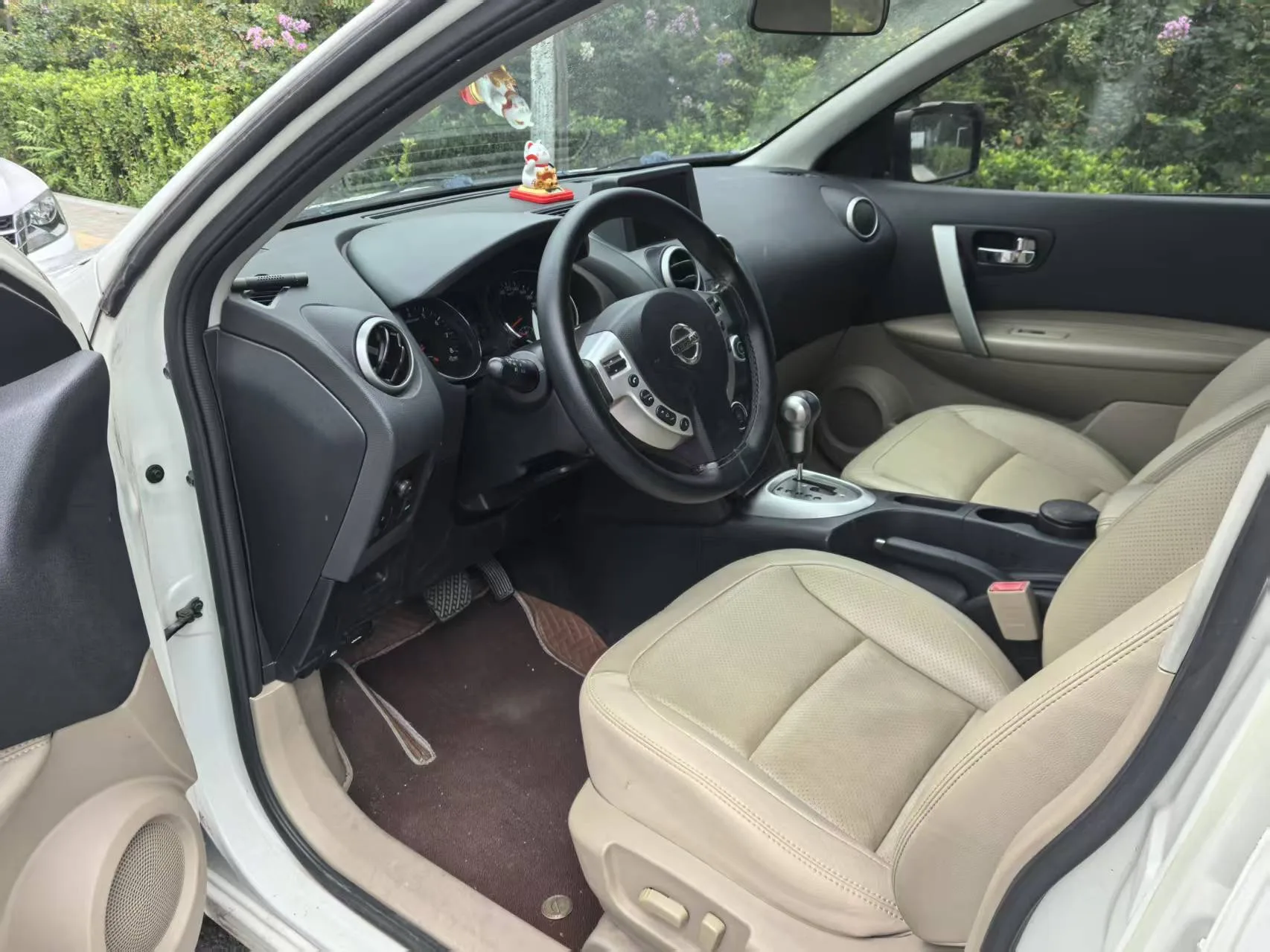 Nissan Qashqai 2012 2.0XV CVT 2WD