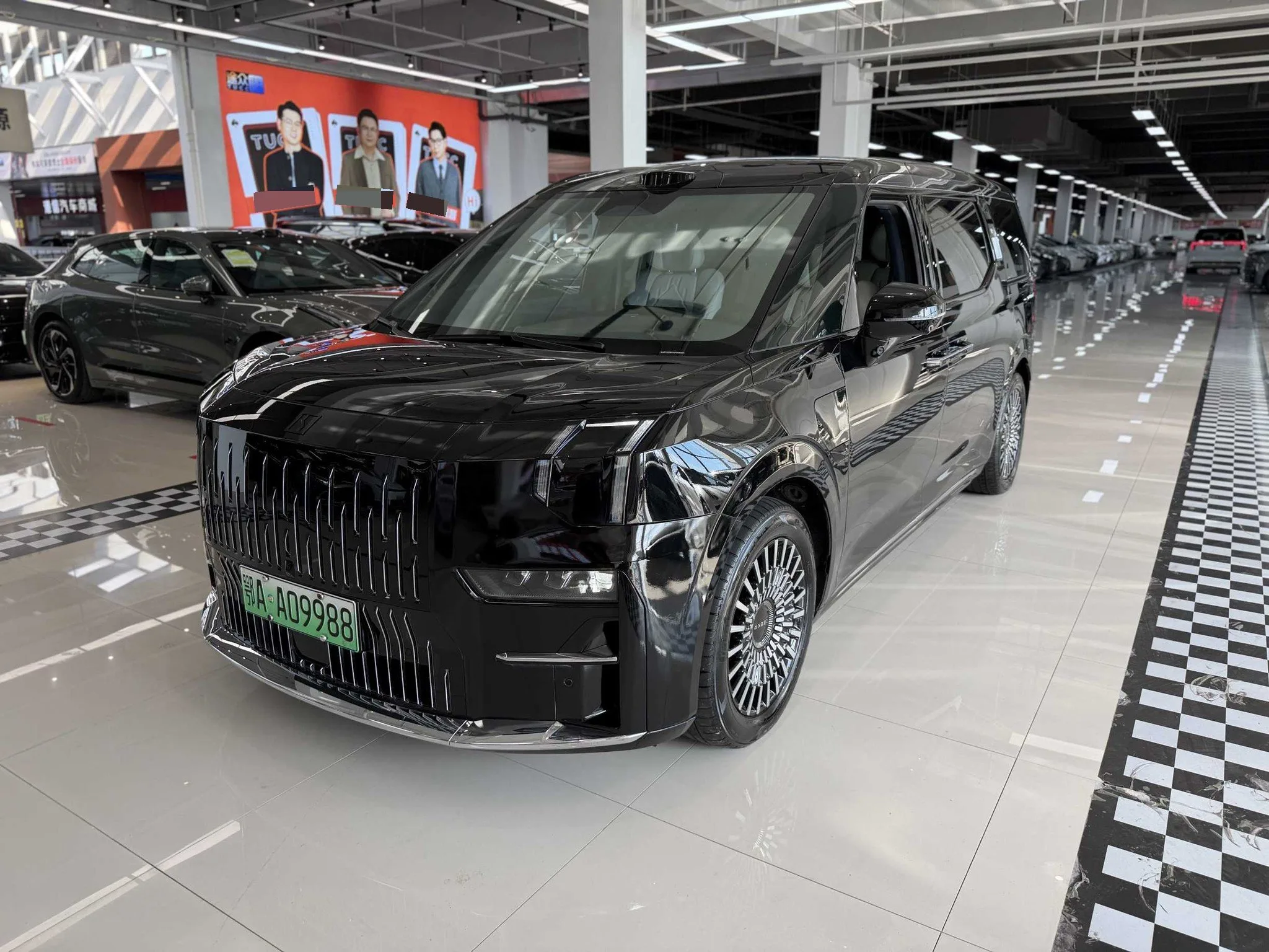 2024 Jike 009 Six-Seat Executive Edition AWD 108kWh Automatic