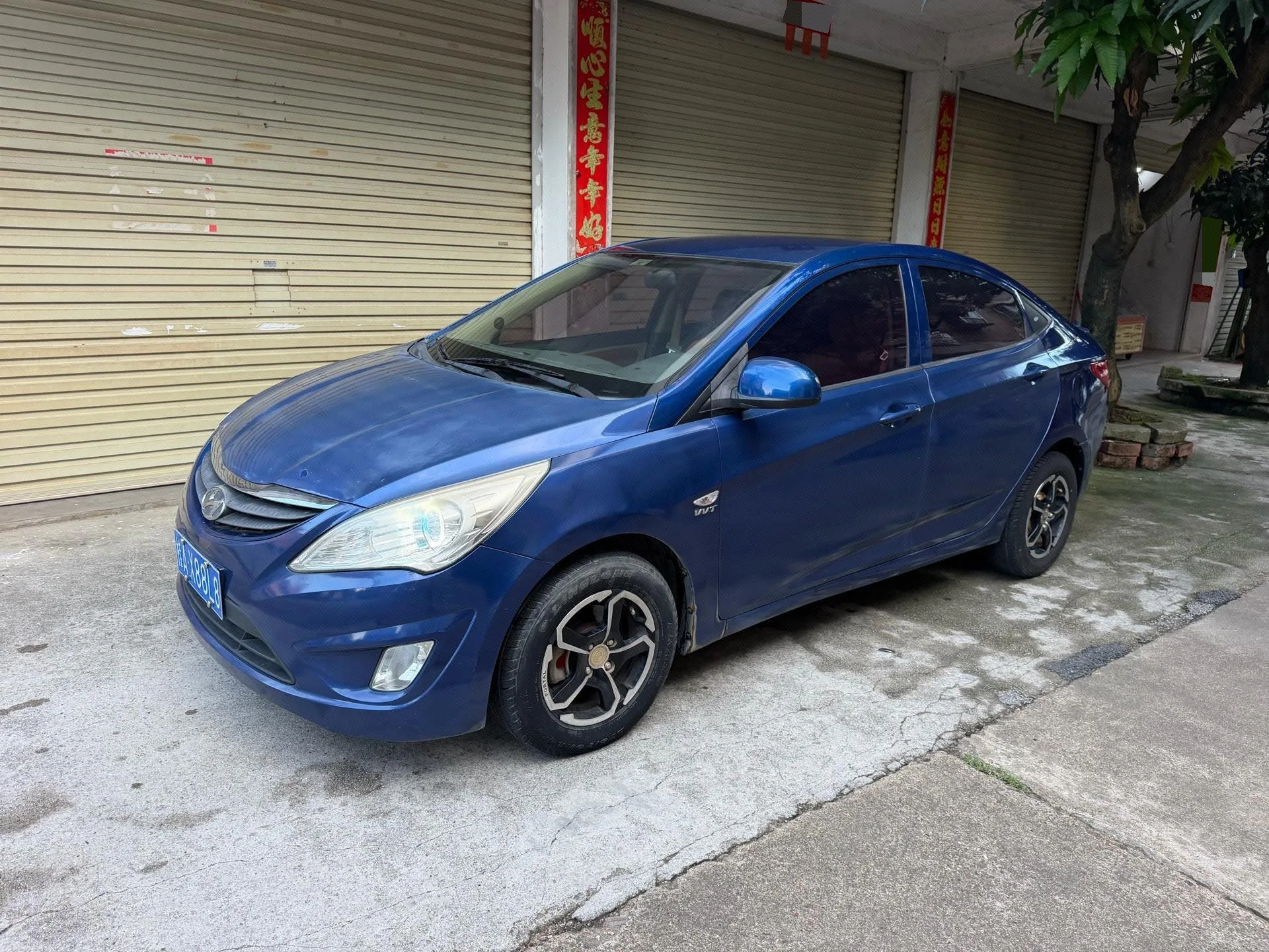 2010 Hyundai Reina Sedan 1.4L Automatic Comfort GS