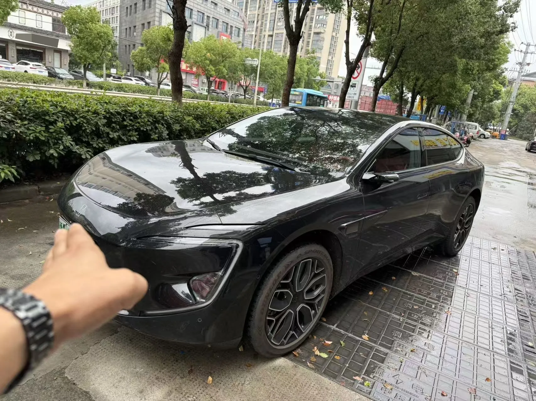 2025 Avita 12 Ultra Range Extender (Facelift) Automatic Transmission