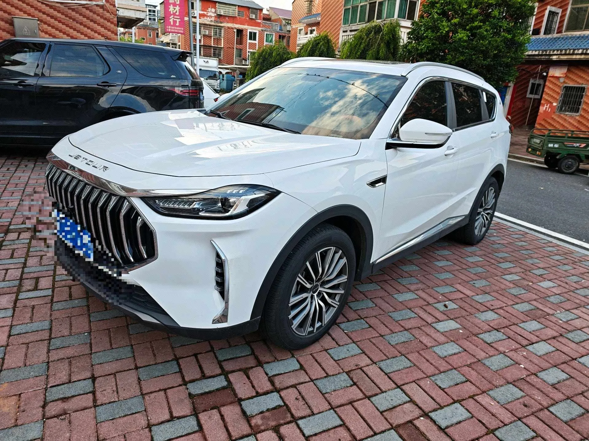 Jietu X70 PLUS 2023 Model Year 1.5T DCT Brave PLUS 7-Seater