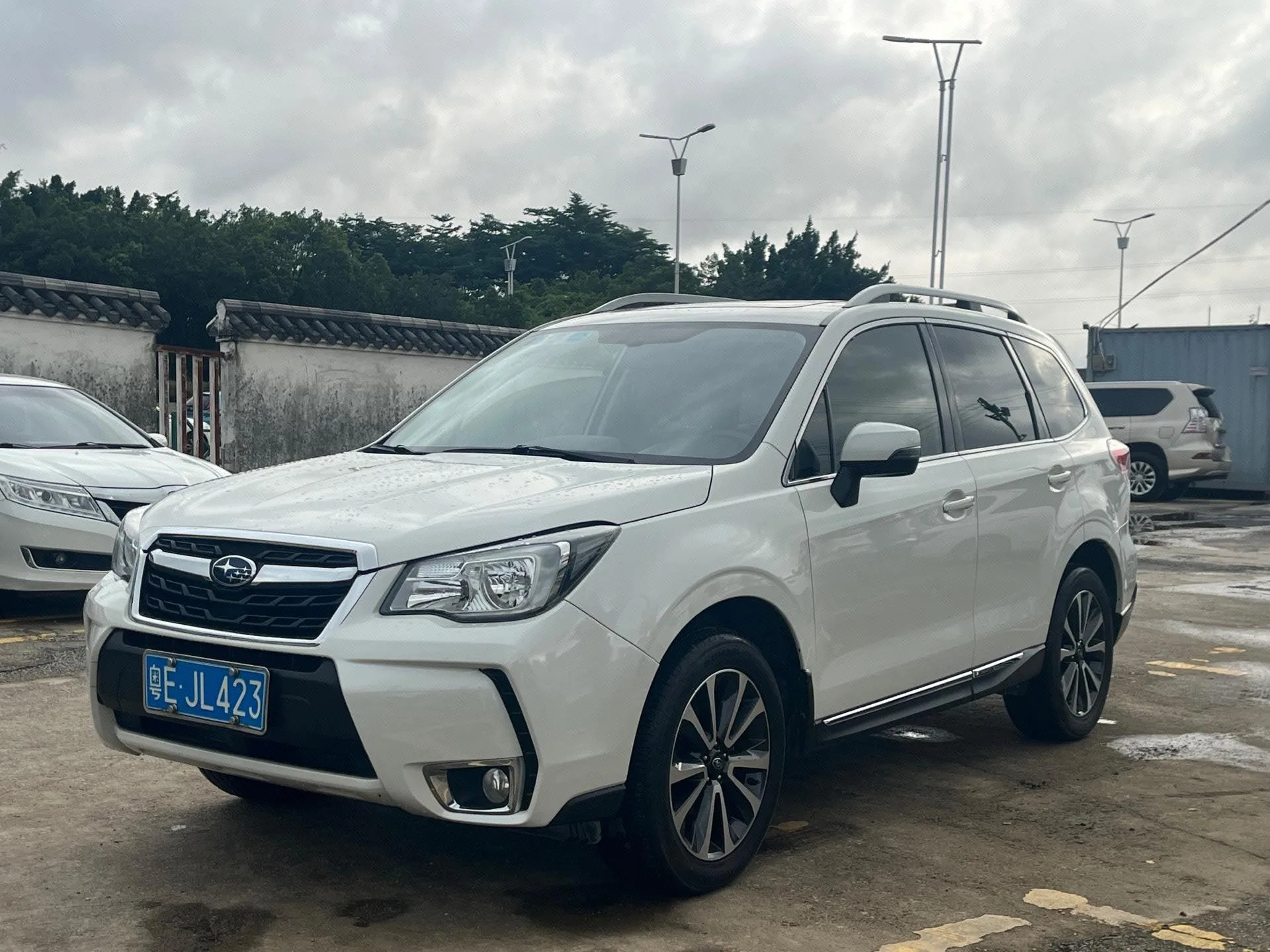 Forester 2016 2.0i Stylish Navigation Edition