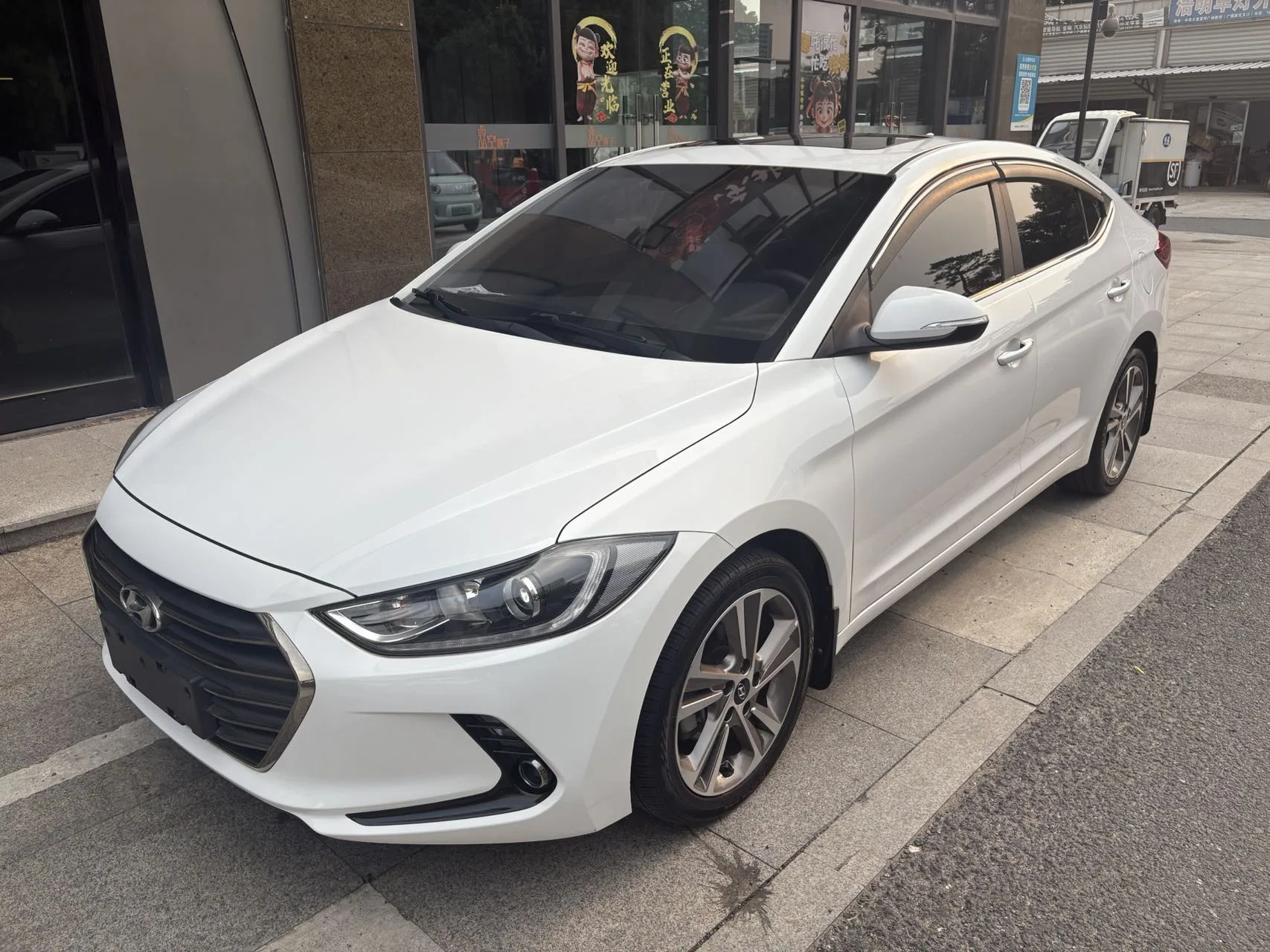 Hyundai Elantra 2016 1.6L Automatic Smart Elite Edition