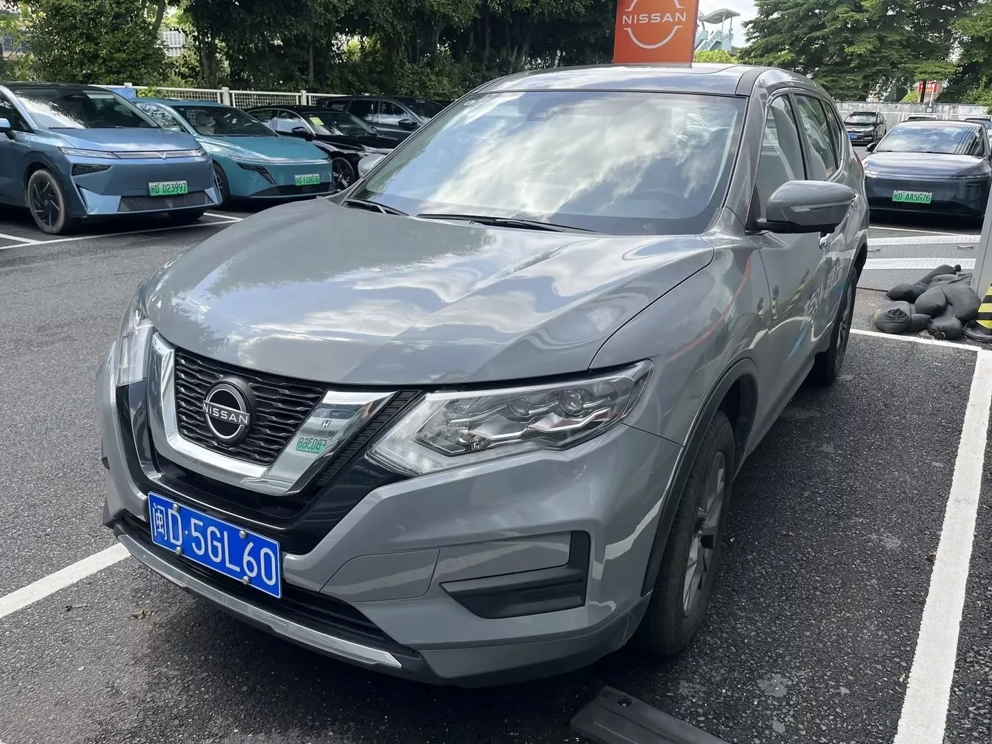 Nissan 2025 Qashqai Honor 2.0 CVT 2WD Leading Edition Automatic Transmission