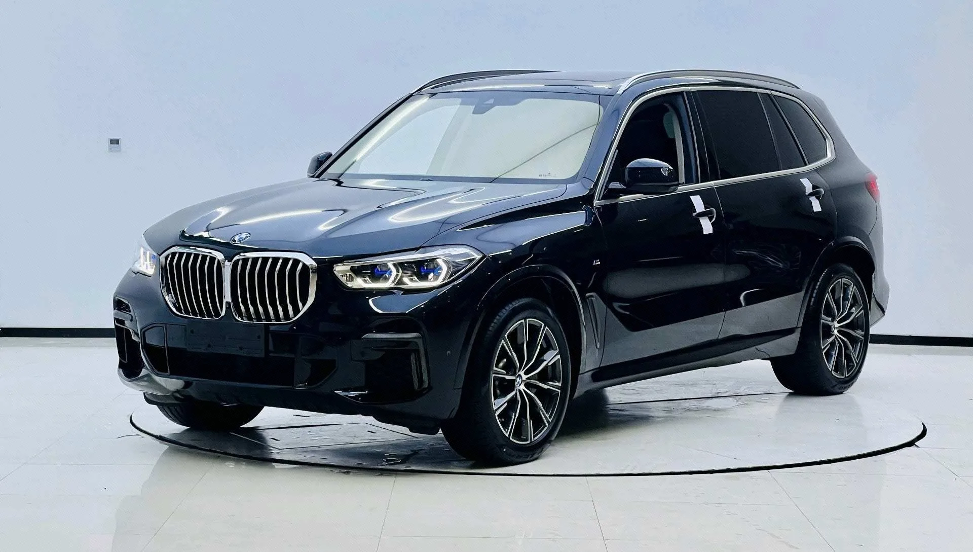 BMW X5 2022 Facelift xDrive 30Li M Sport Package