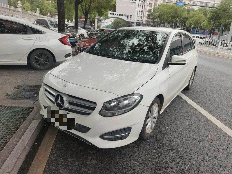 2016 Mercedes-Benz B-Class B 180