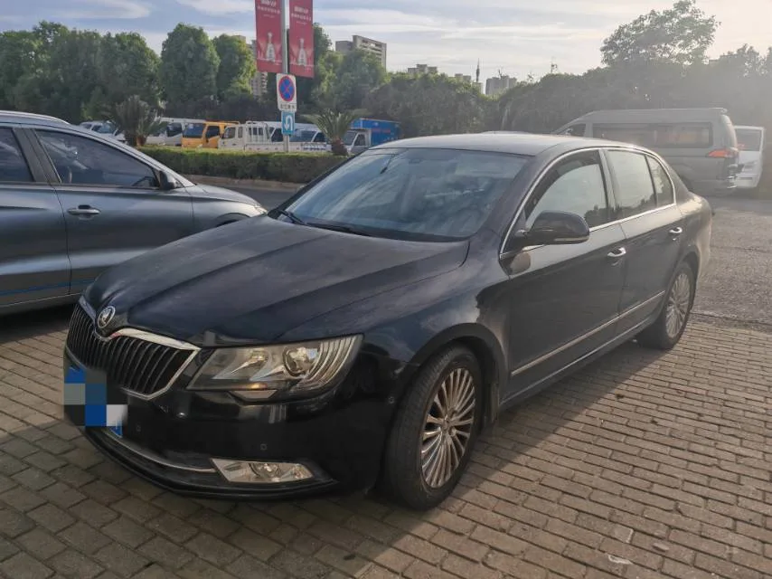 Superb 2013 1.8TSI Automatic Elegant Edition