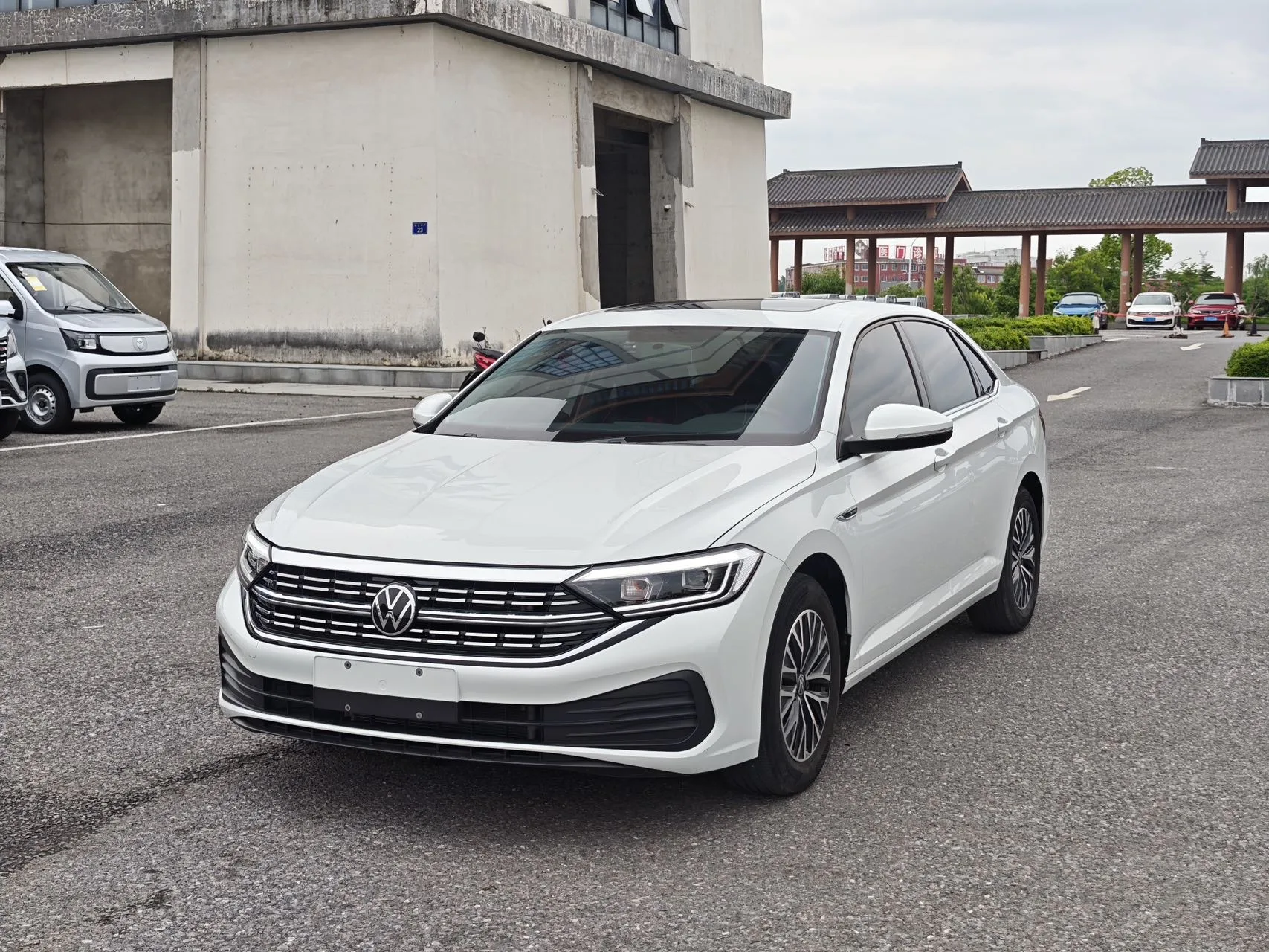2023 Volkswagen Sagitar 200TSI DSG Super Edition