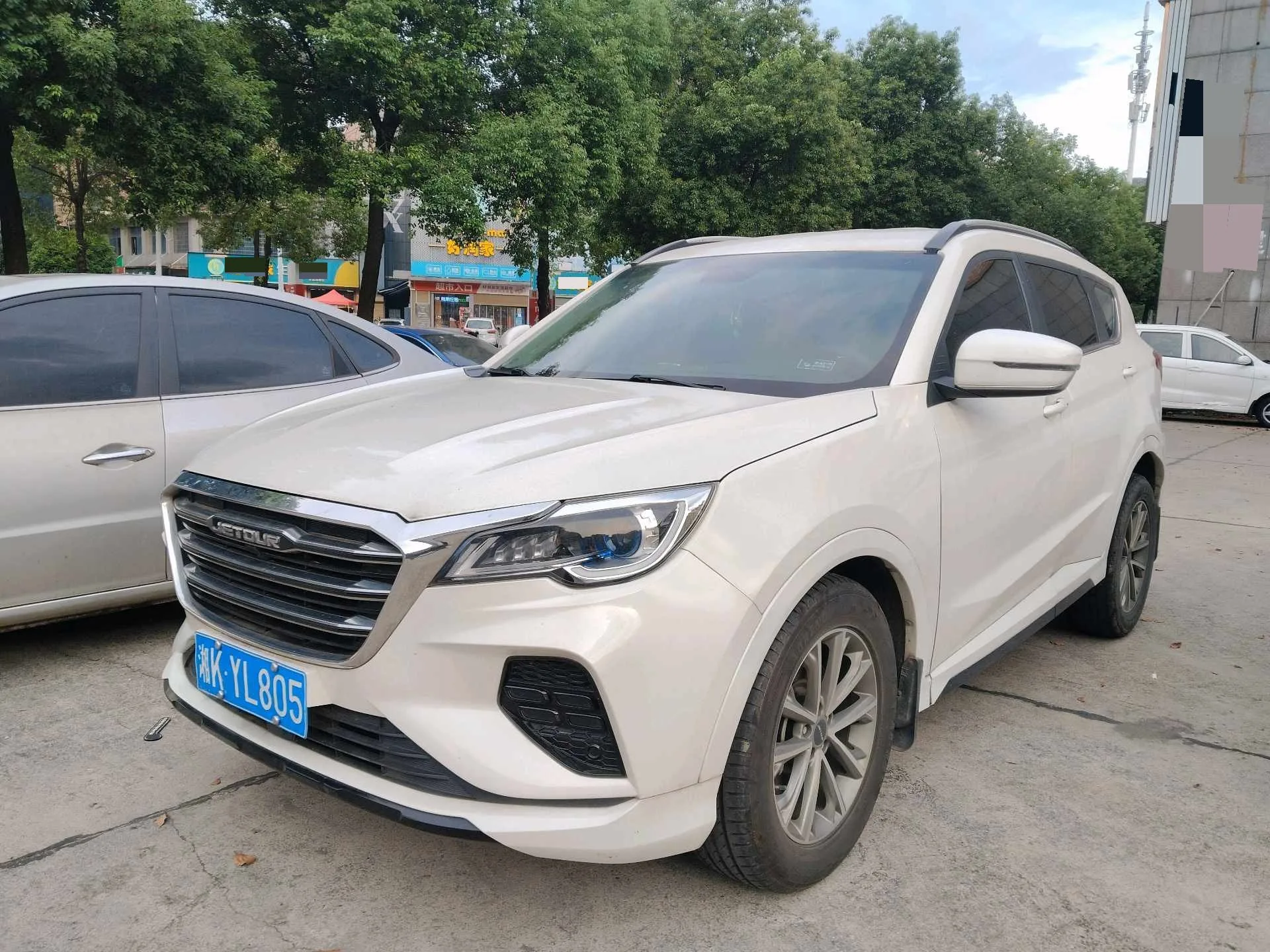 Jetour X70 2020 1.5T DCT Enjoy Edition 7-seater