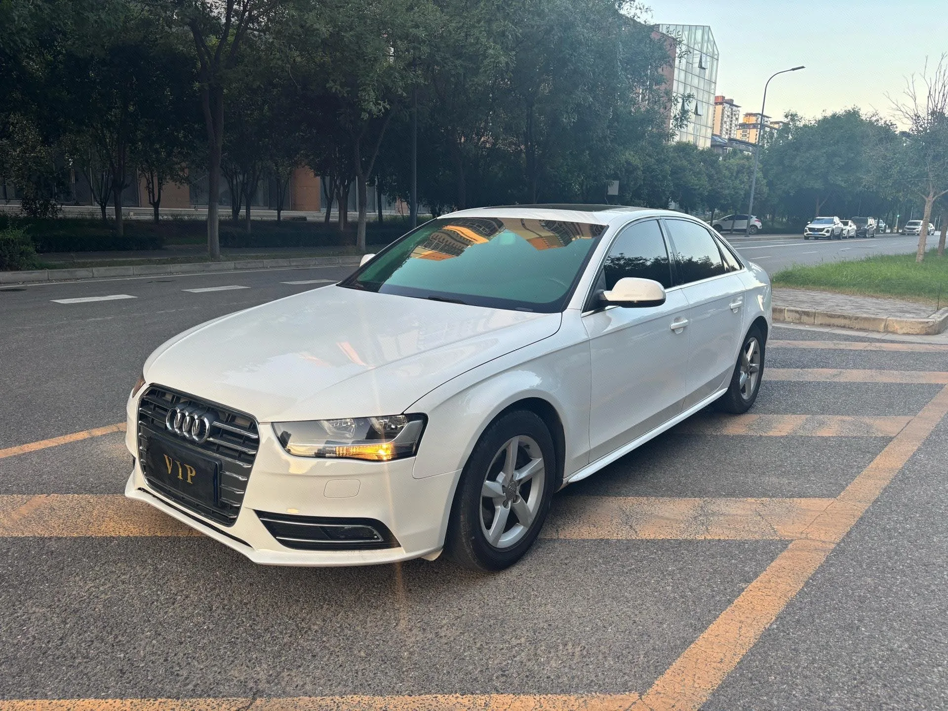 2013 Audi A4L 30 TFSI Automatic Comfort Edition