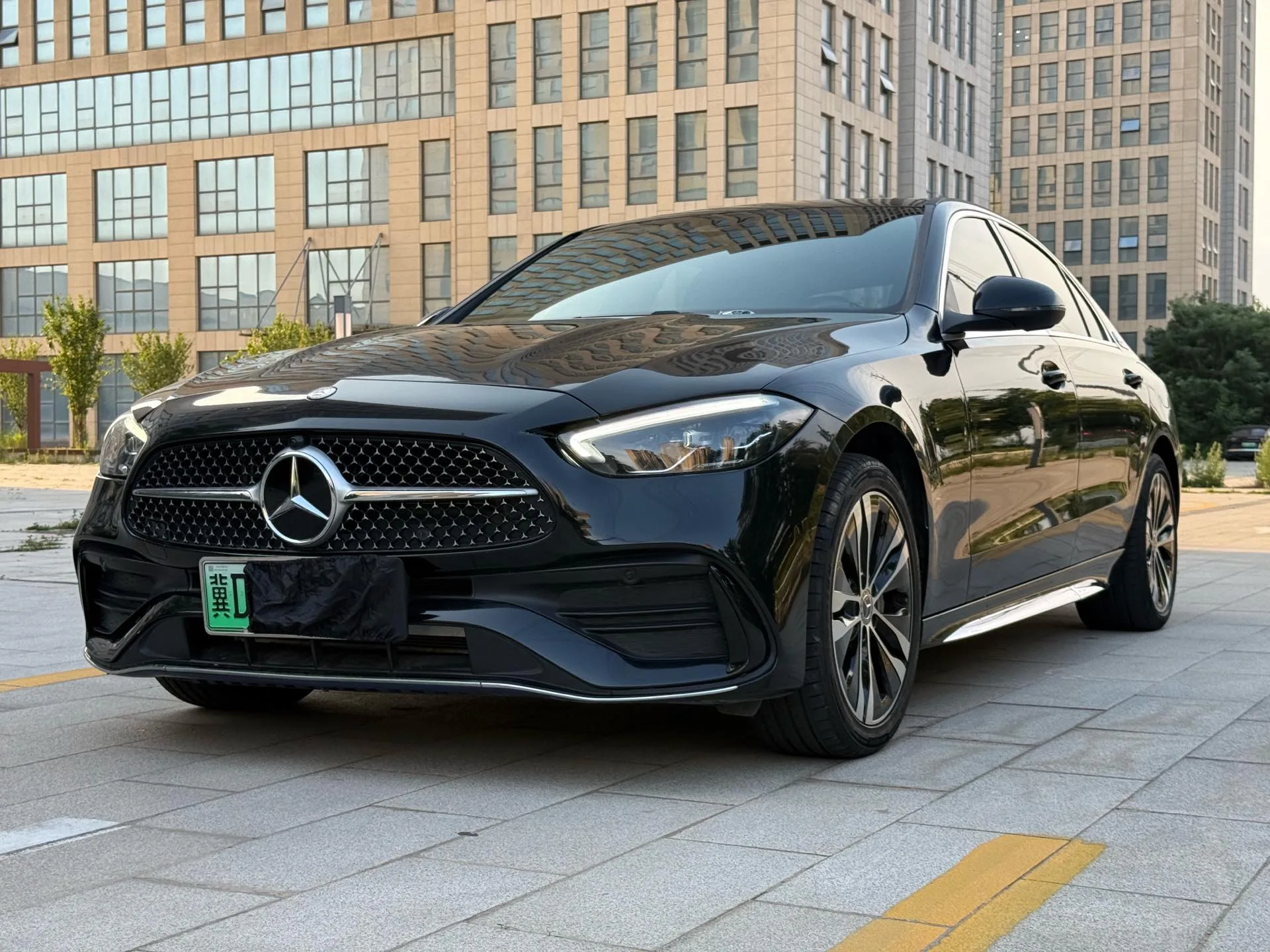 Mercedes-Benz C-Class 2024 C 350 e L 2.0T (facelift) Automatic