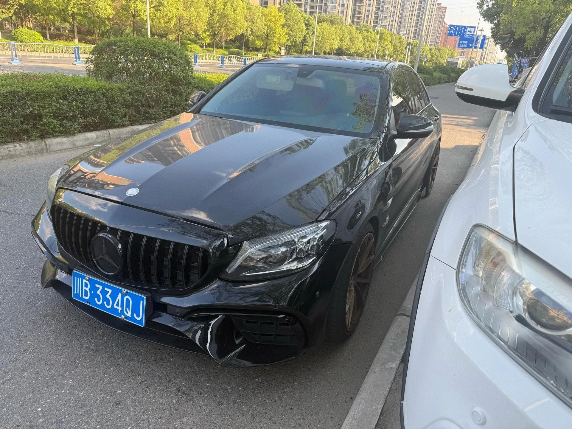 2016 Mercedes-Benz C-Class C 200 L Sport
